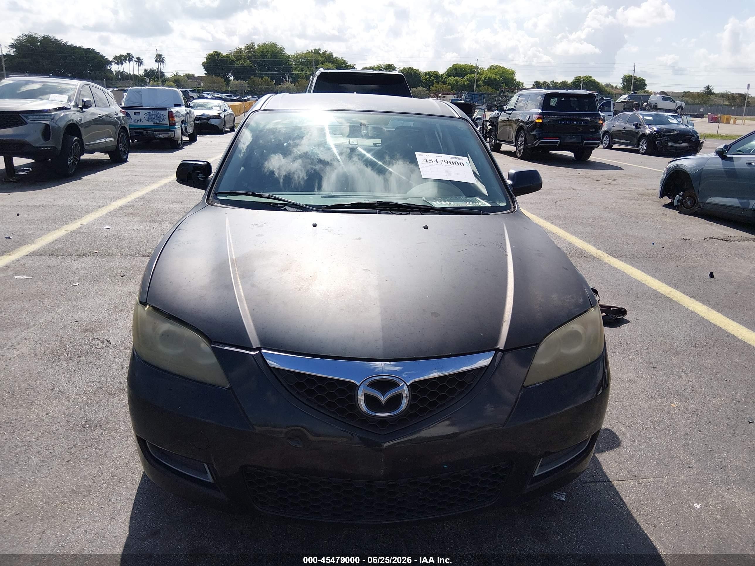 2007 Mazda Mazda3 I Black vin: JM1BK12F771734813