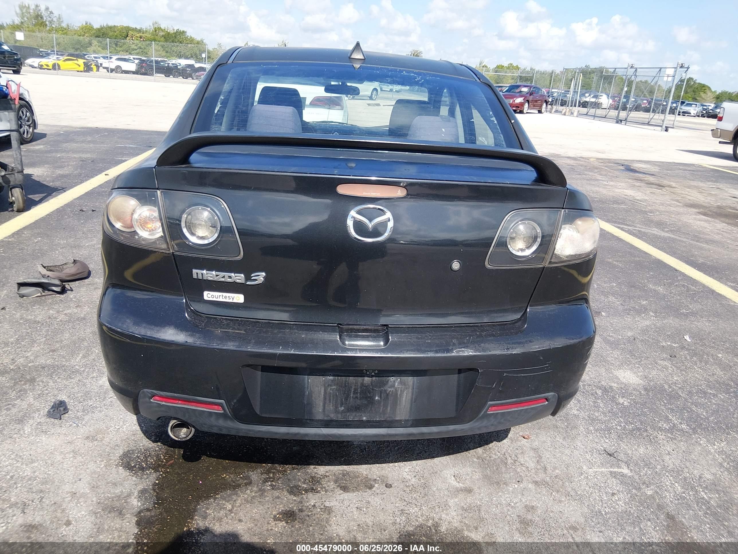 2007 Mazda Mazda3 I Black vin: JM1BK12F771734813