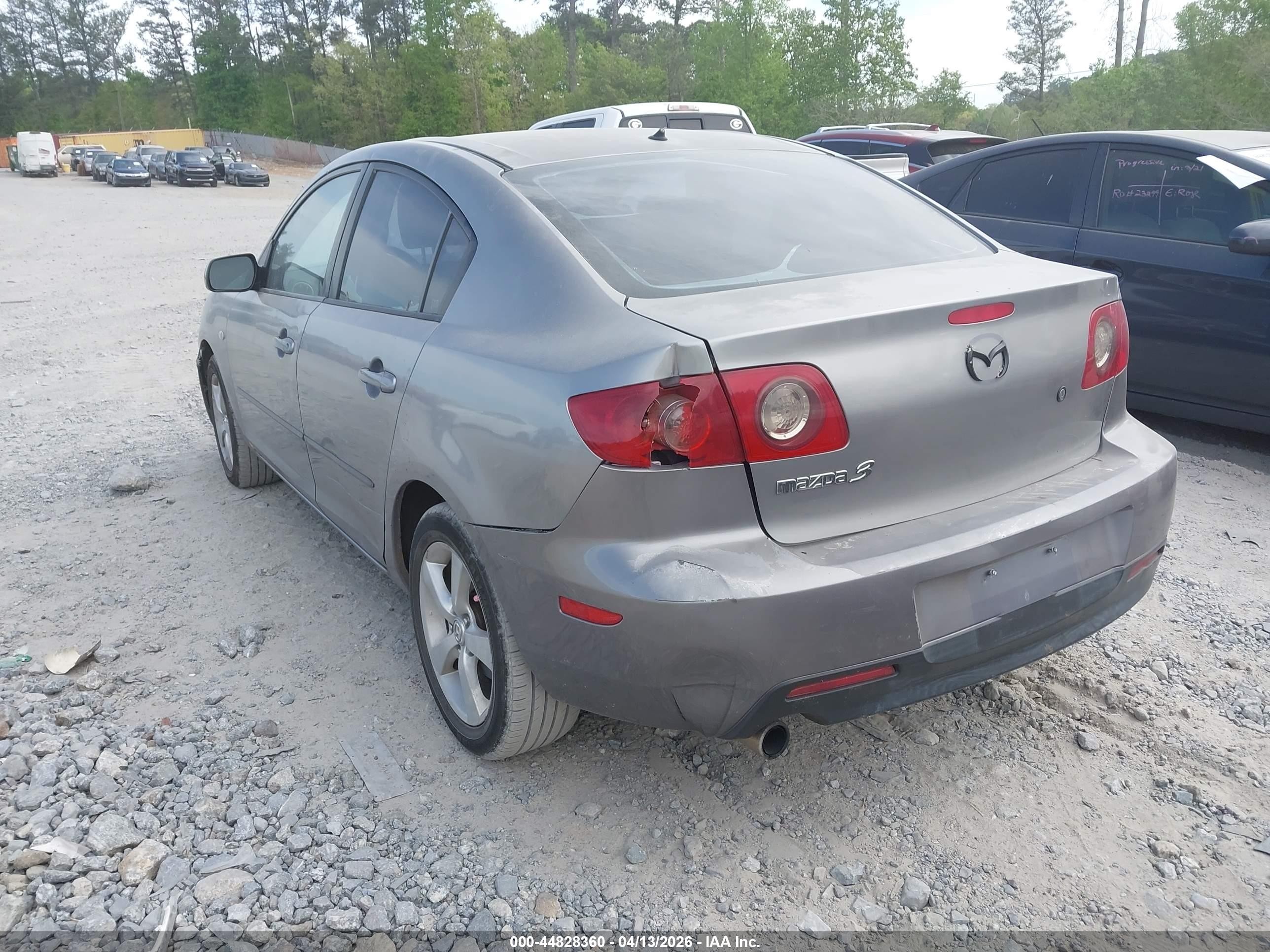 2005 Mazda Mazda3 I Gray vin: JM1BK12F851326995