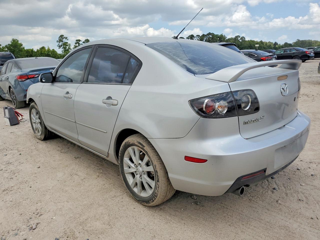 2007 Mazda 3 I Silver vin: JM1BK12F871650483