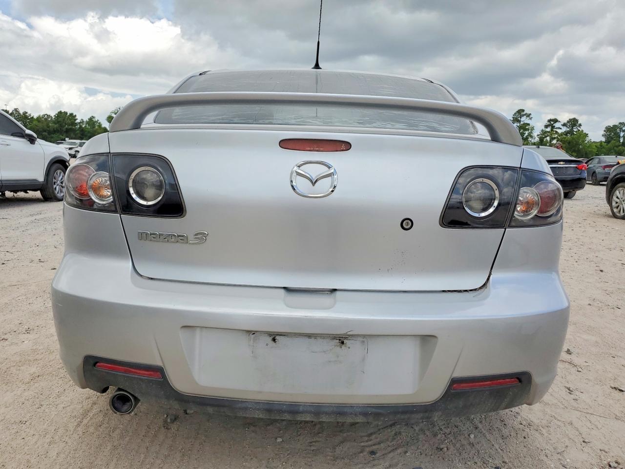 2007 Mazda 3 I Silver vin: JM1BK12F871650483