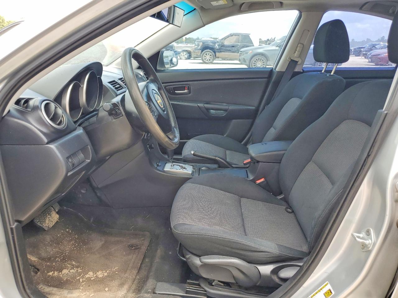 2007 Mazda 3 I Silver vin: JM1BK12F871650483