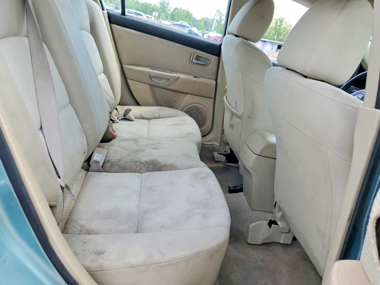 2004 Mazda 3 I Turquoise vin: JM1BK12F941167550