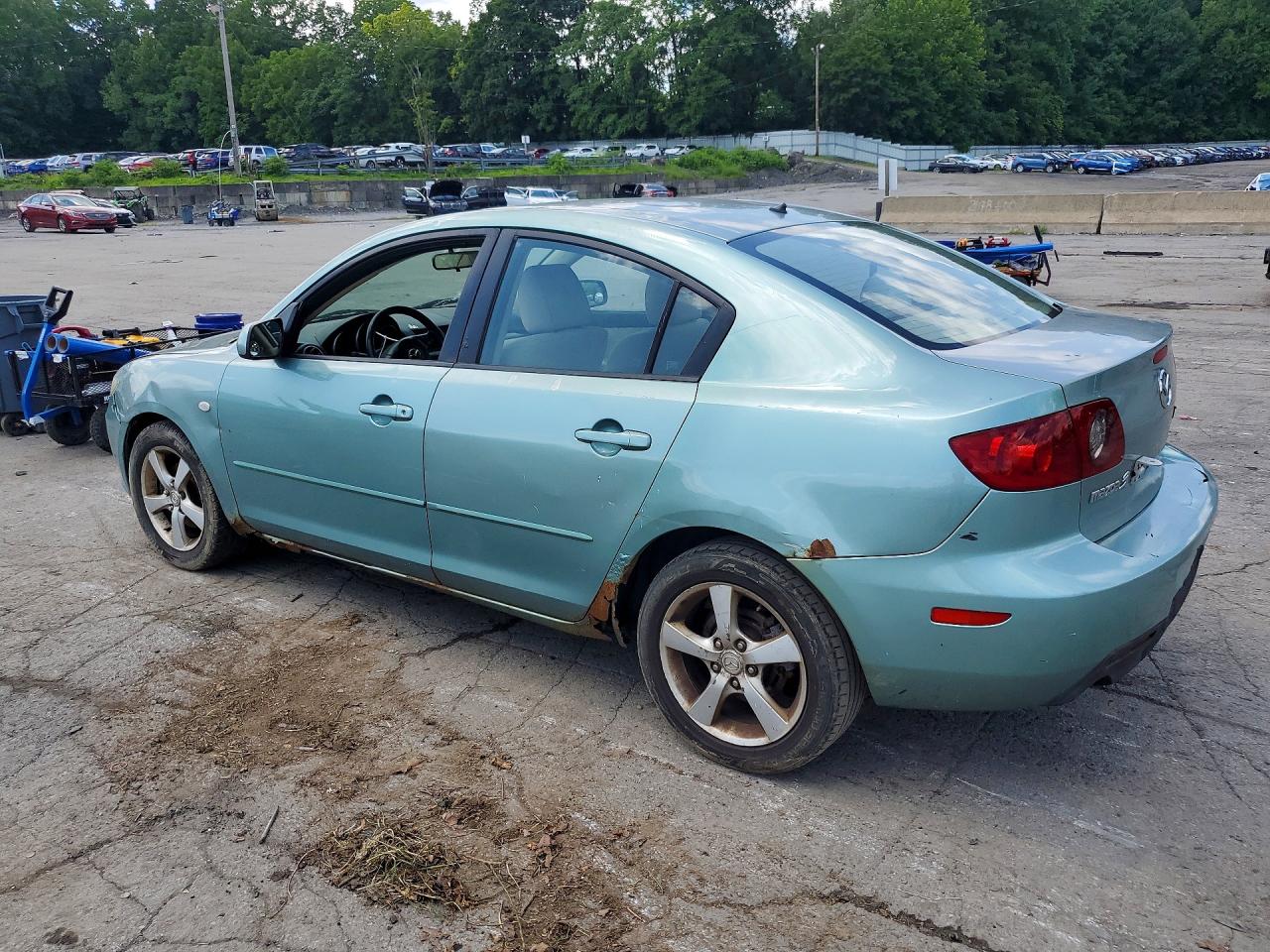 2004 Mazda 3 I Turquoise vin: JM1BK12F941167550