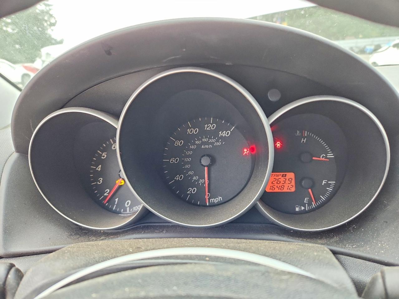2004 Mazda 3 I Silver vin: JM1BK12F941175132