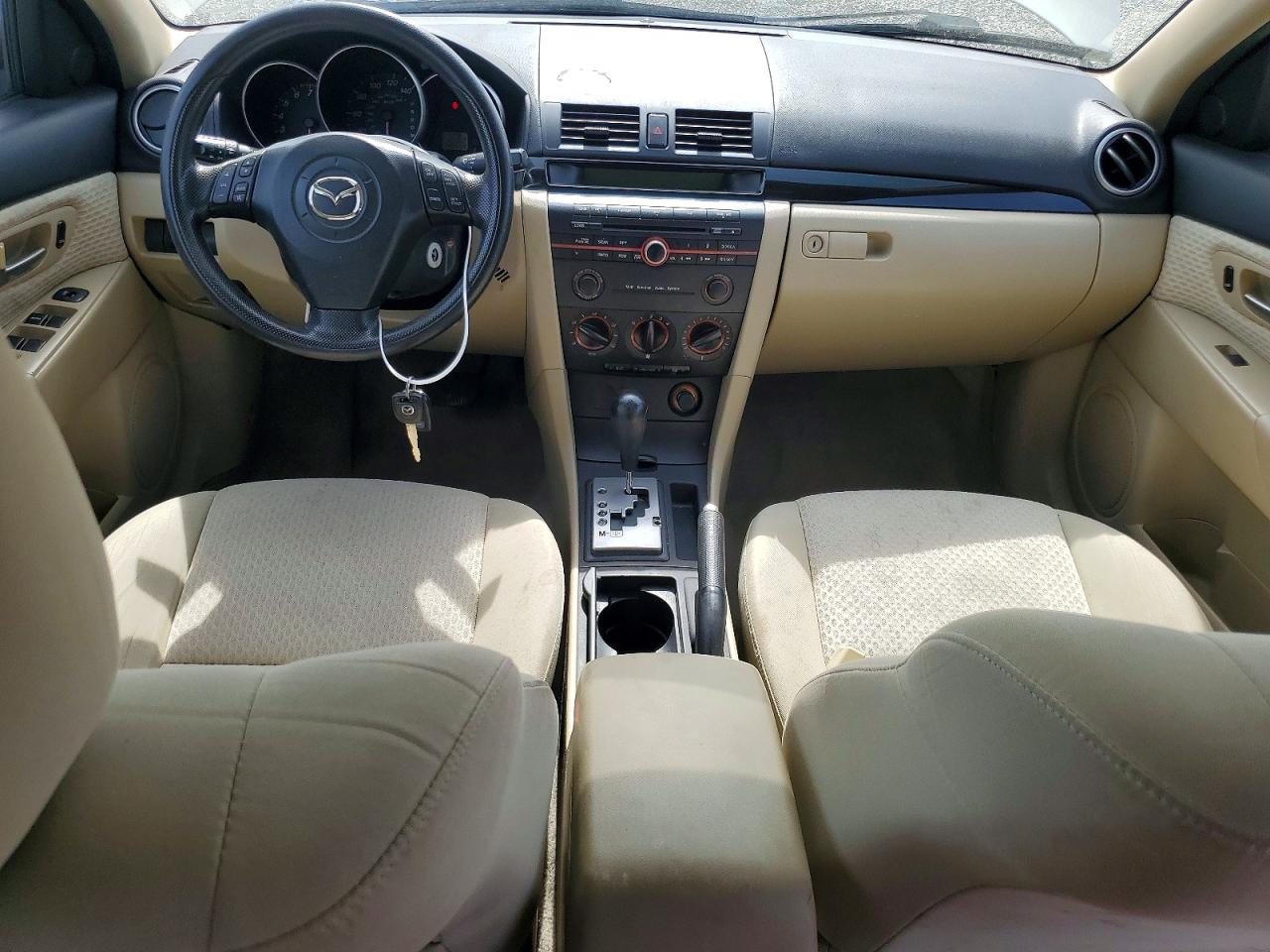 2005 Mazda 3 I Gold vin: JM1BK12F951332398