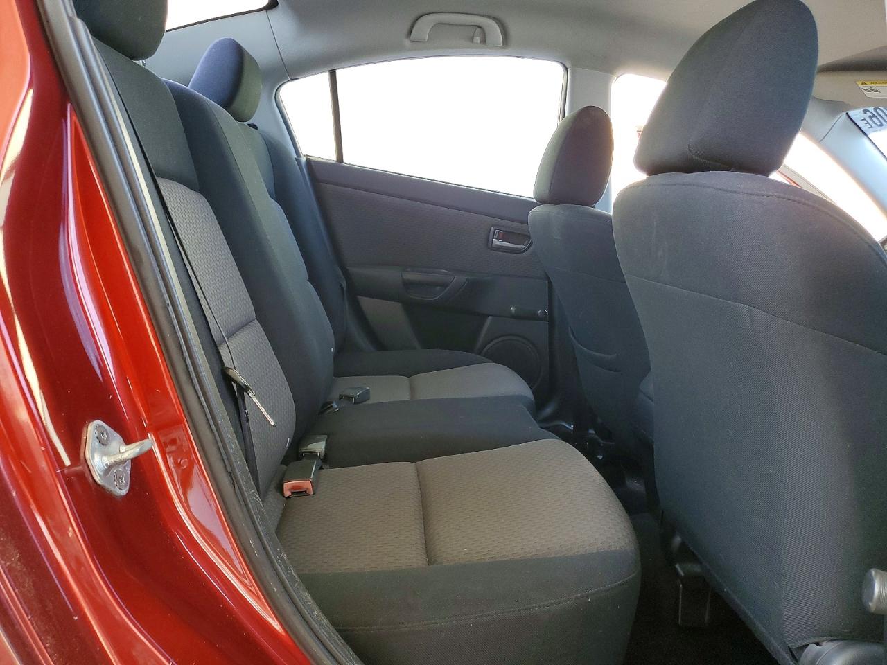2006 Mazda 3 I Orange vin: JM1BK12F961535843