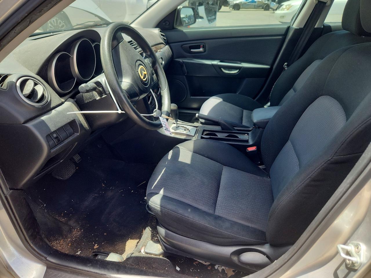 2007 Mazda 3 I Серебряный vin: JM1BK12F971719181