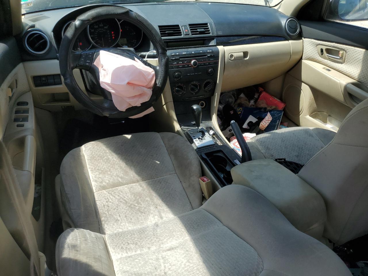 2004 Mazda 3 Silver vin: JM1BK12FX41176483
