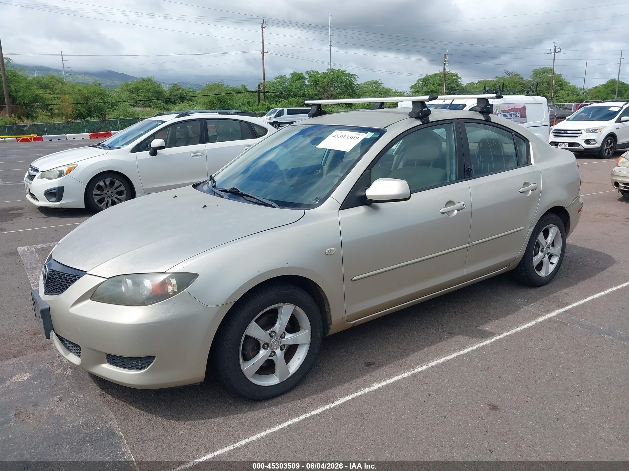 2005 Mazda Mazda3 I Gray vin: JM1BK12FX51227627
