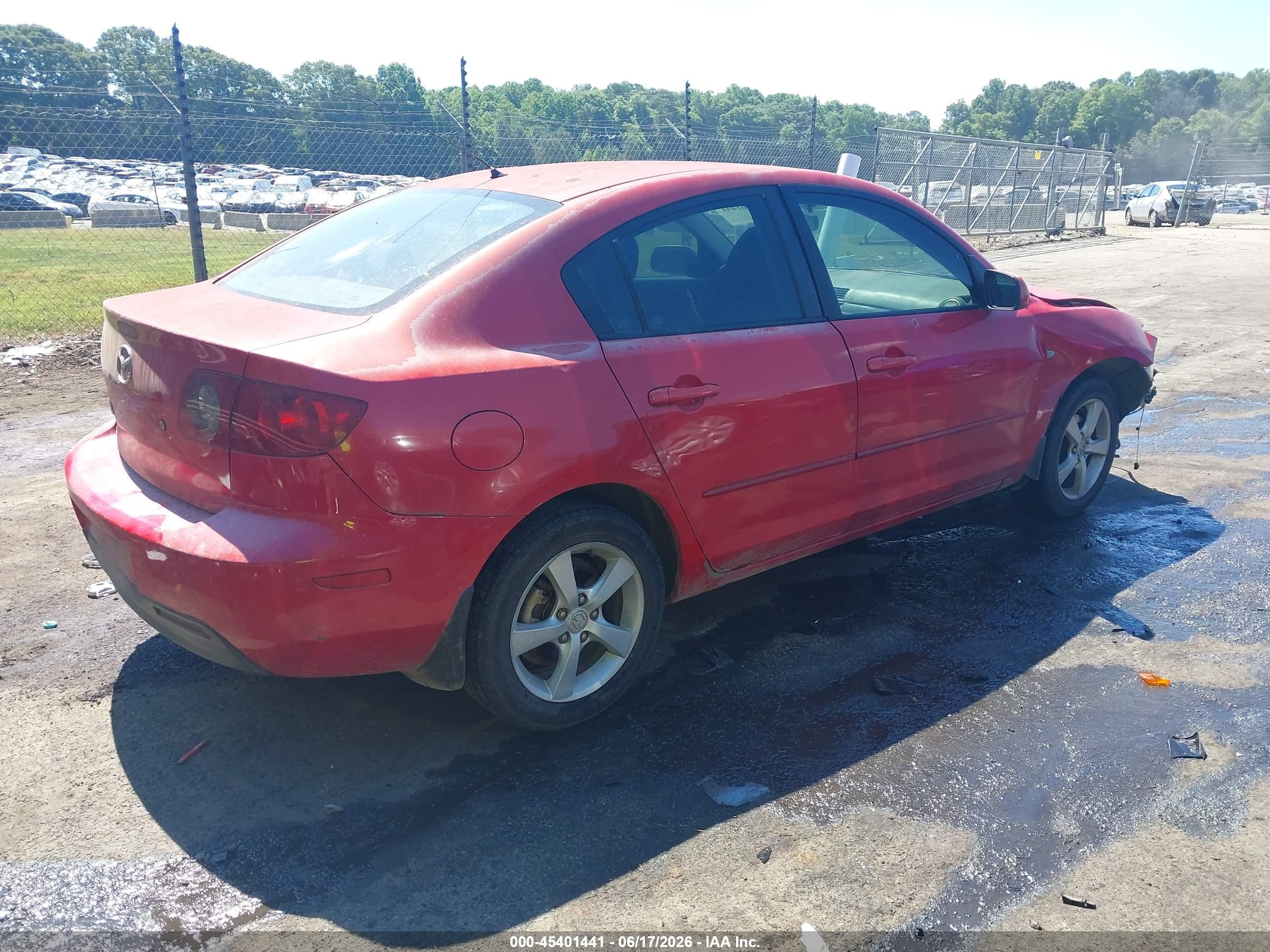 2006 Mazda Mazda3 I Touring Red vin: JM1BK12FX61501992