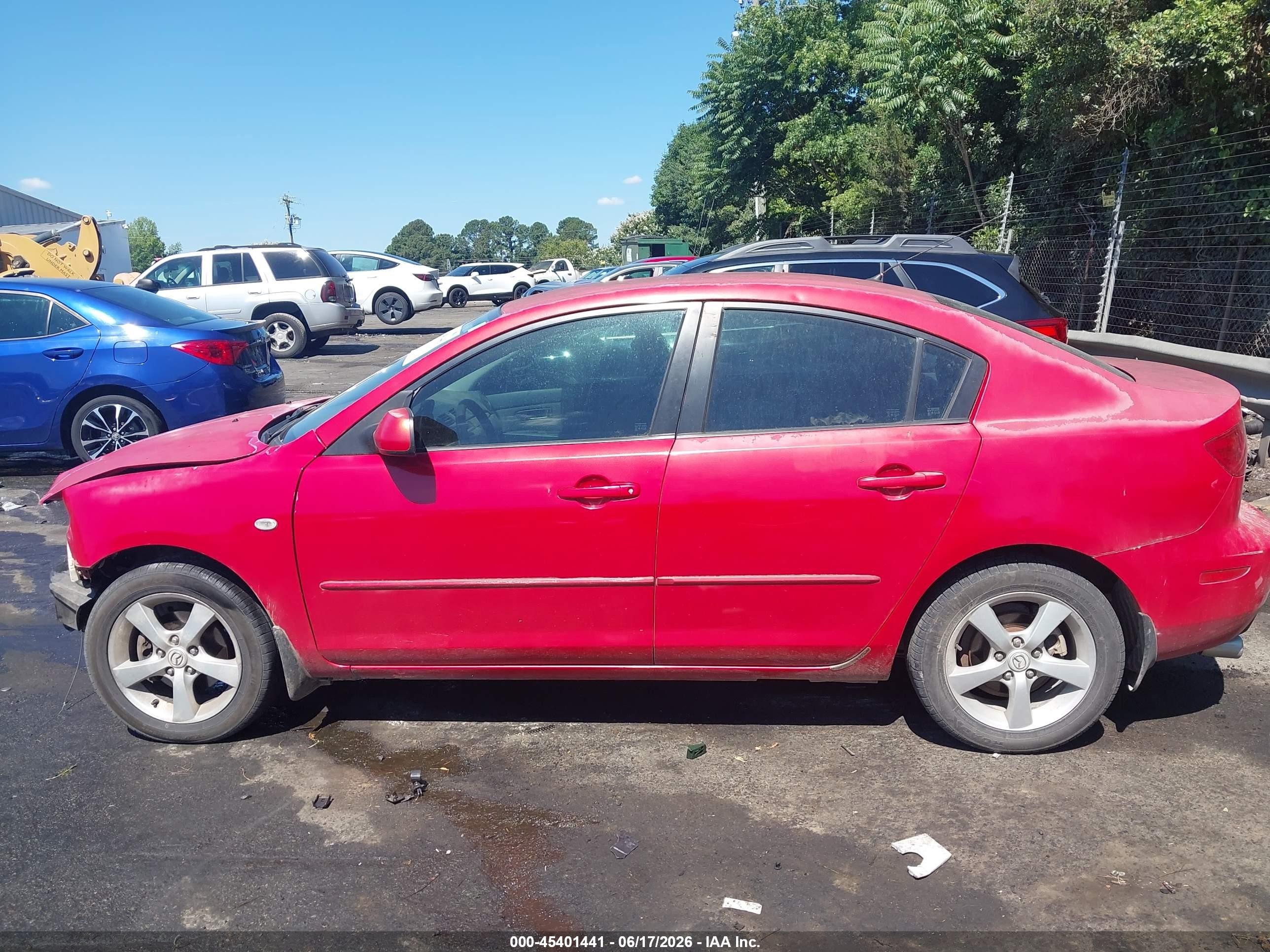 2006 Mazda Mazda3 I Touring Red vin: JM1BK12FX61501992
