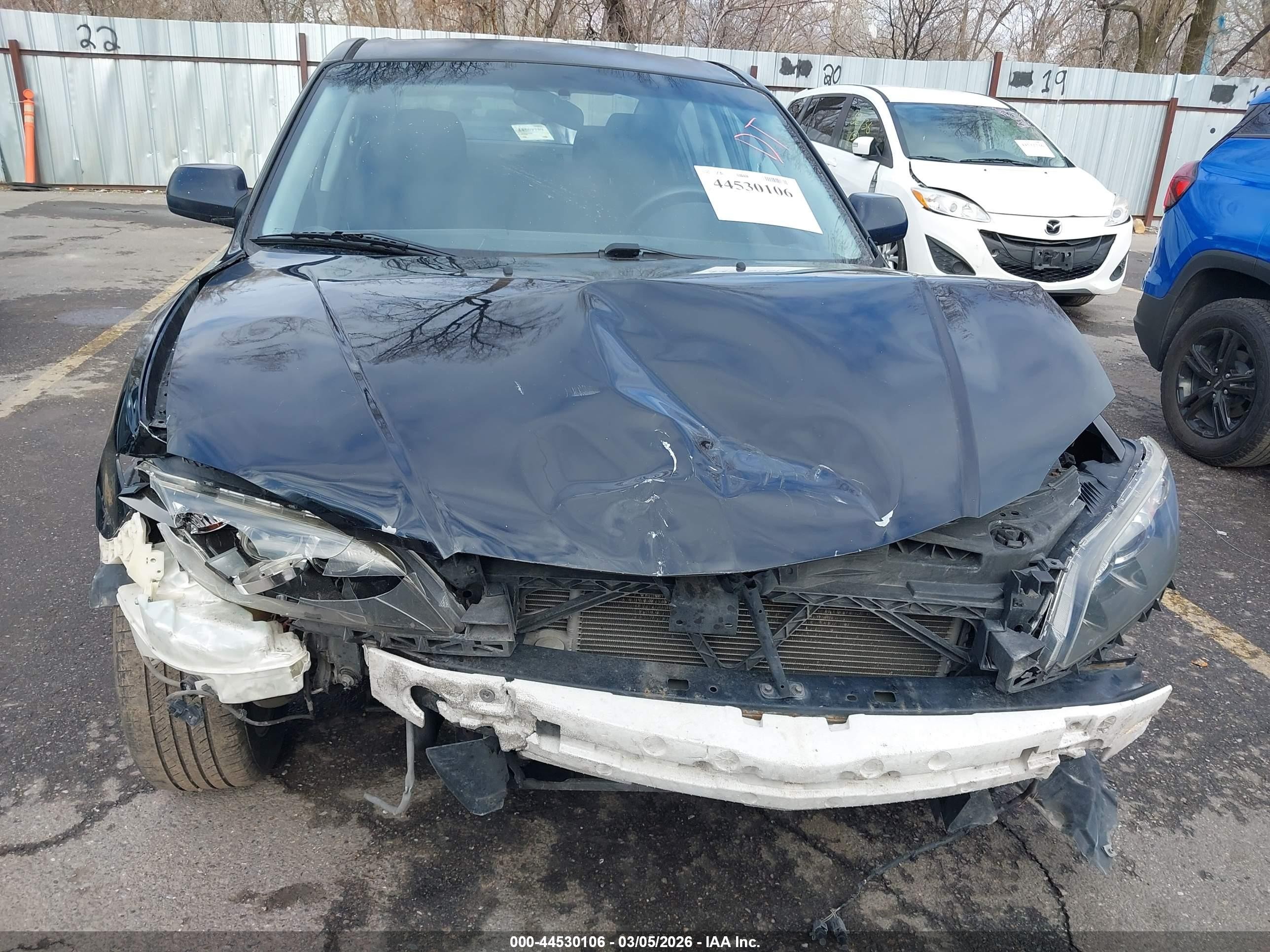 2007 Mazda Mazda3 I Черный vin: JM1BK12FX71604346