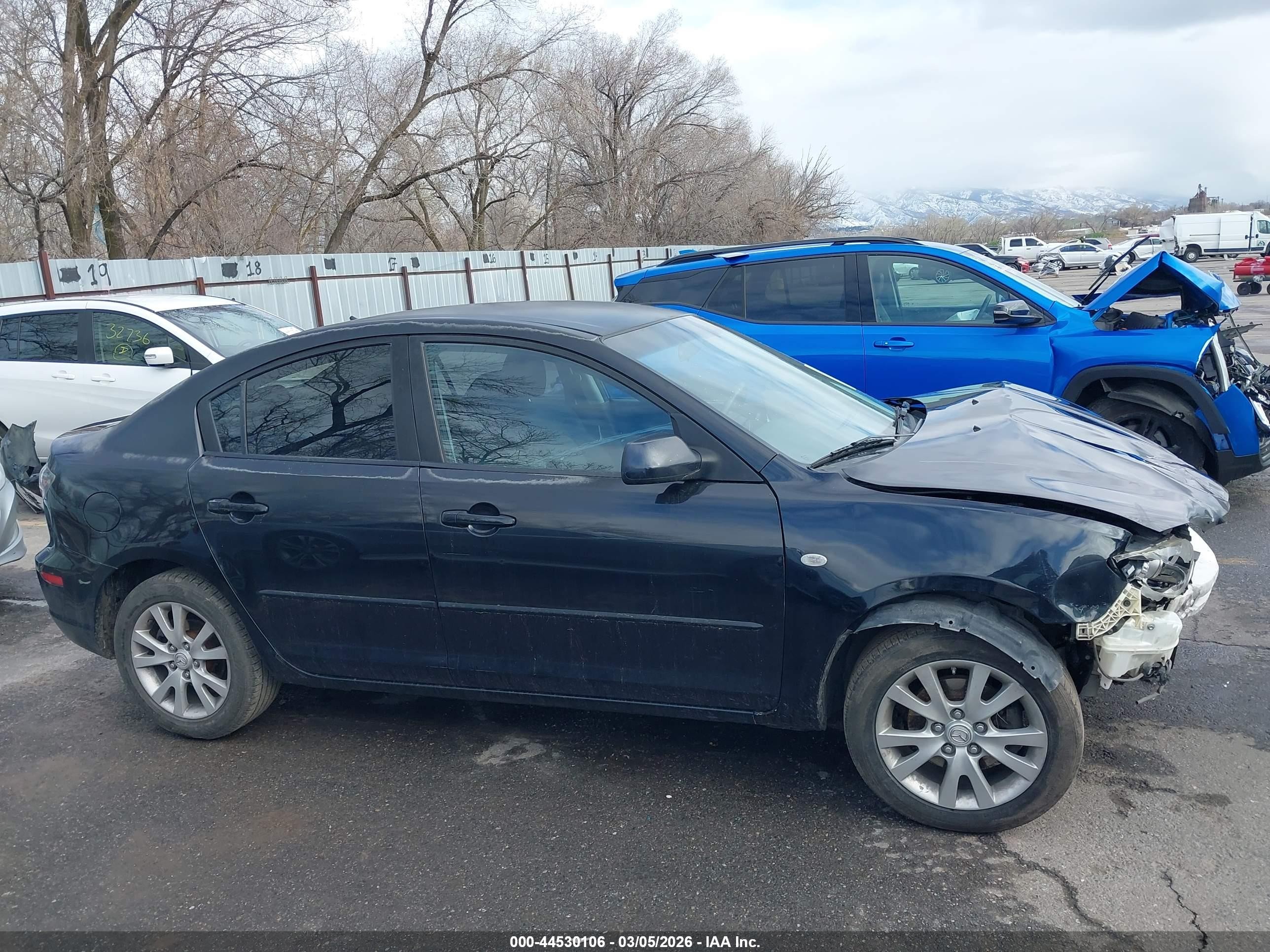 2007 Mazda Mazda3 I Черный vin: JM1BK12FX71604346