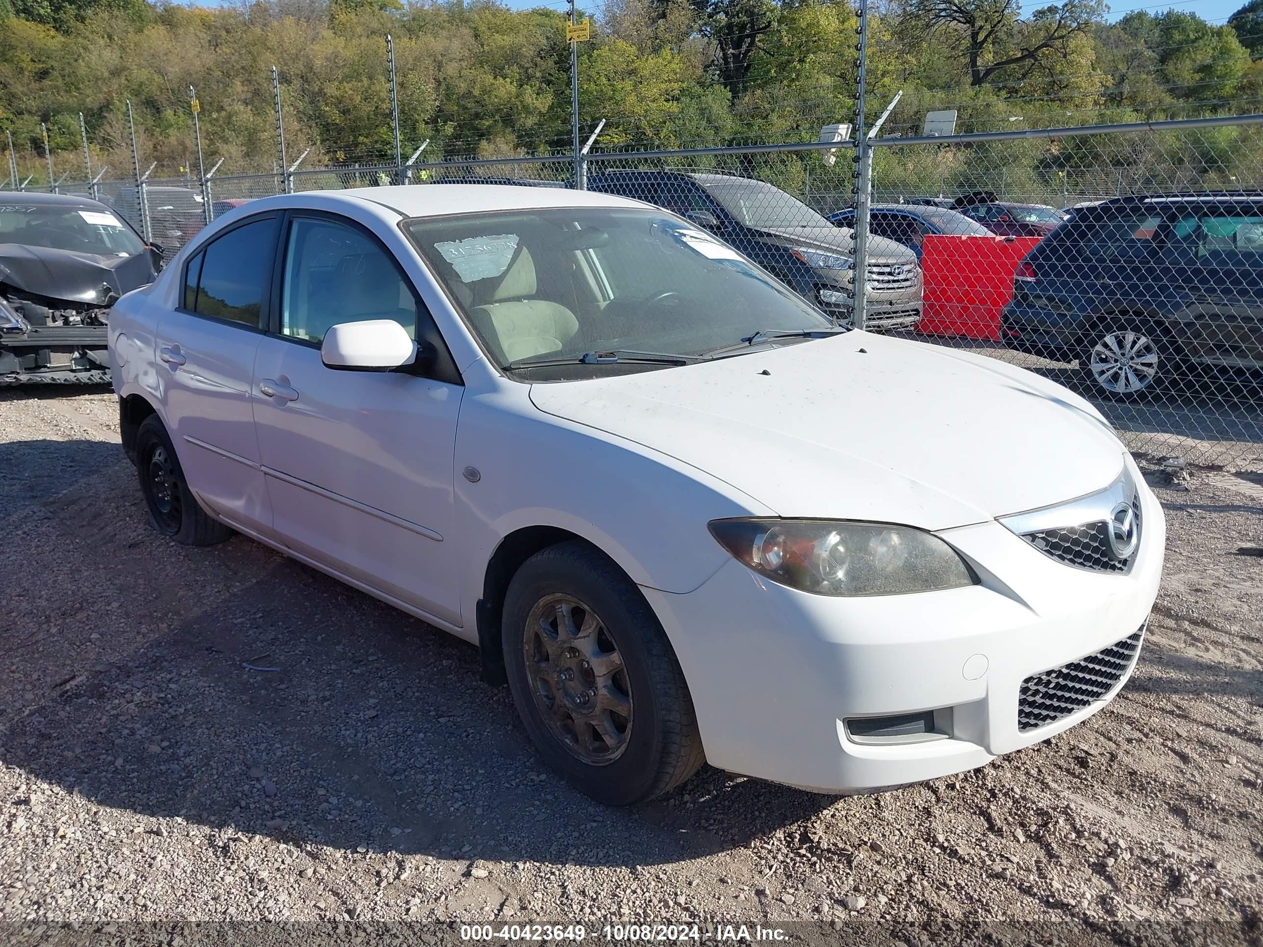 2007 Mazda Mazda3 I Белый vin: JM1BK12FX71641851