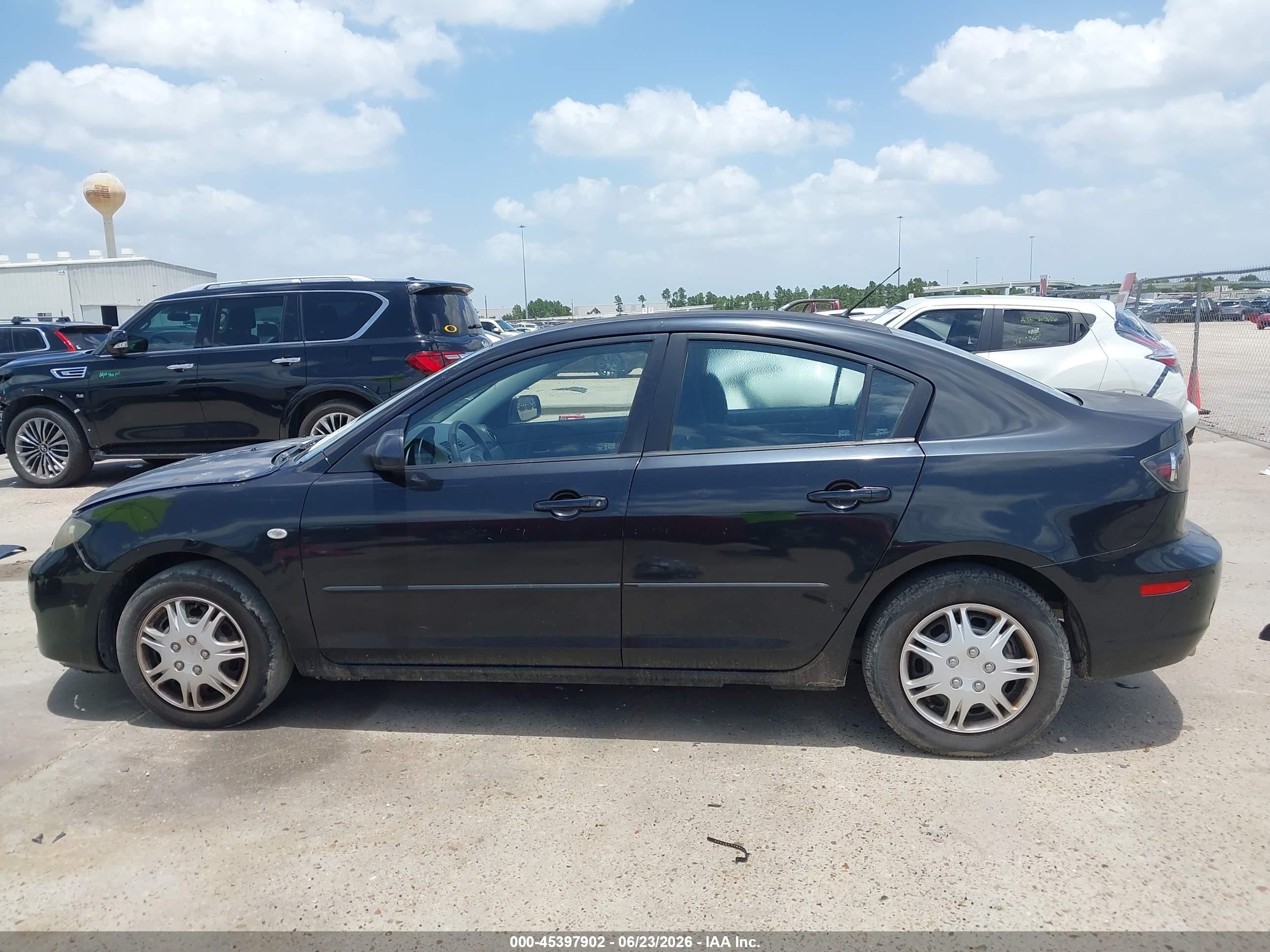 2008 Mazda Mazda3 I Sport Black vin: JM1BK12FX81138306