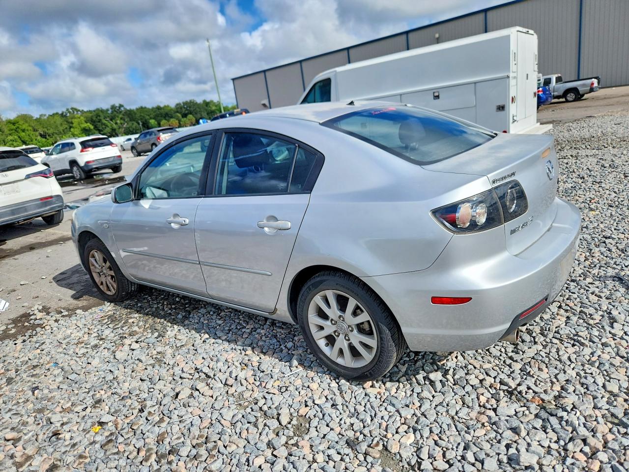 2008 Mazda 3 I Silver vin: JM1BK12FX81861556