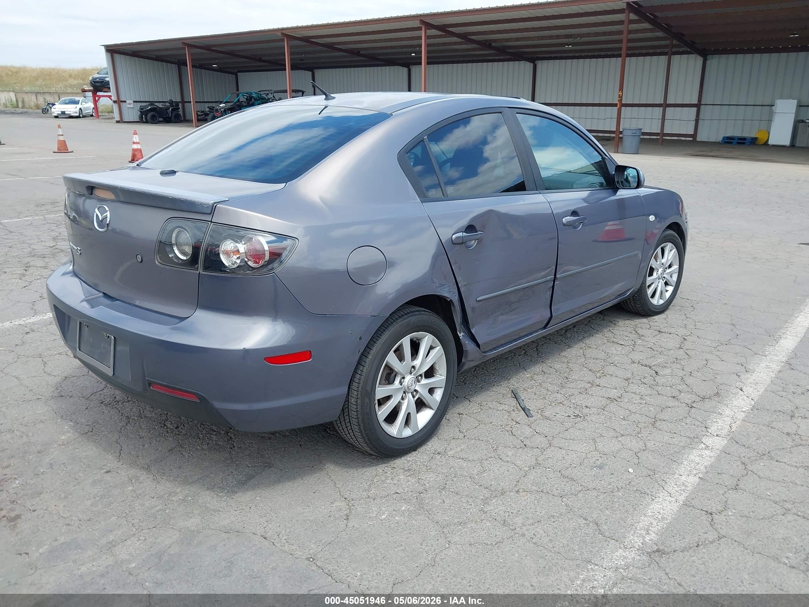 2007 Mazda Mazda3 I Gray vin: JM1BK12G171638538