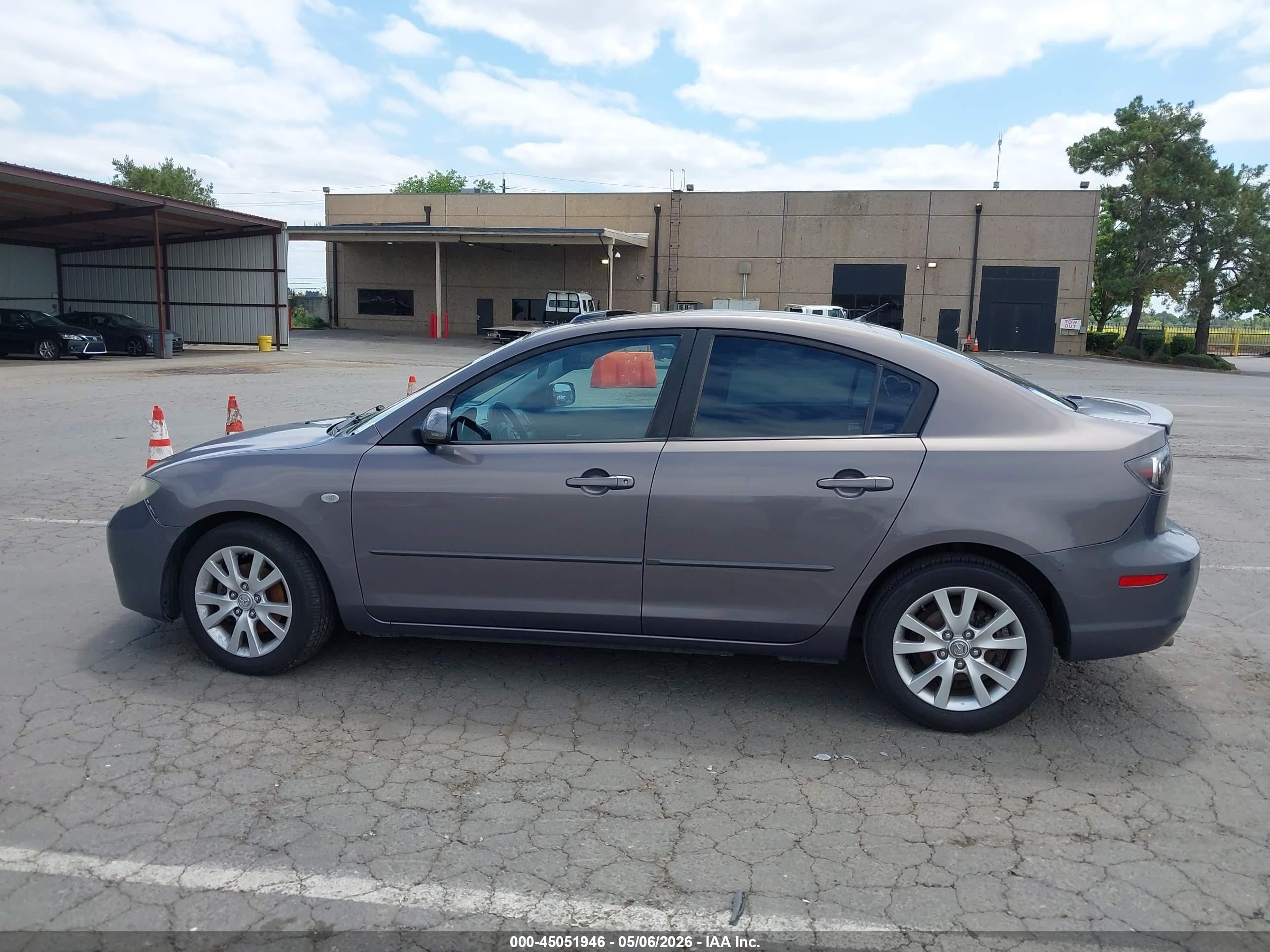 2007 Mazda Mazda3 I Gray vin: JM1BK12G171638538