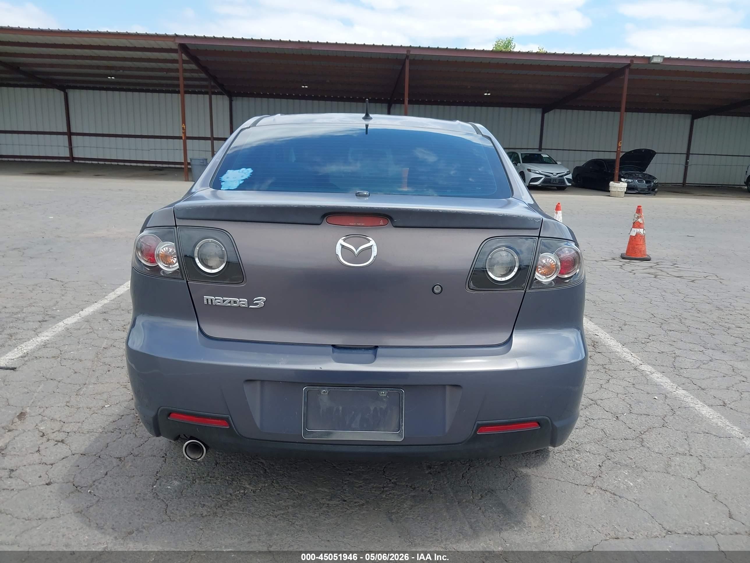 2007 Mazda Mazda3 I Gray vin: JM1BK12G171638538