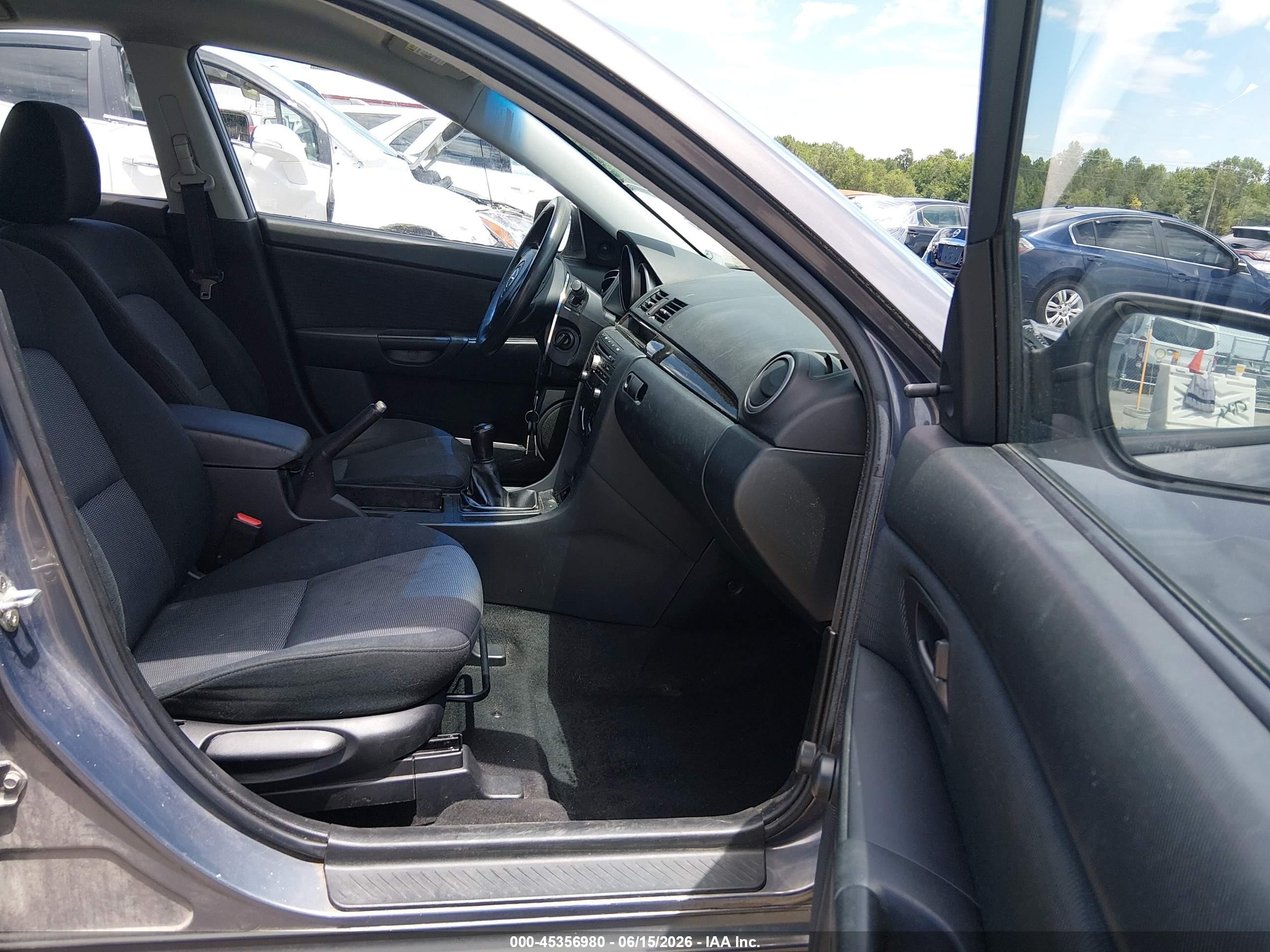 2008 Mazda Mazda3 I Sport Silver vin: JM1BK12G281859454