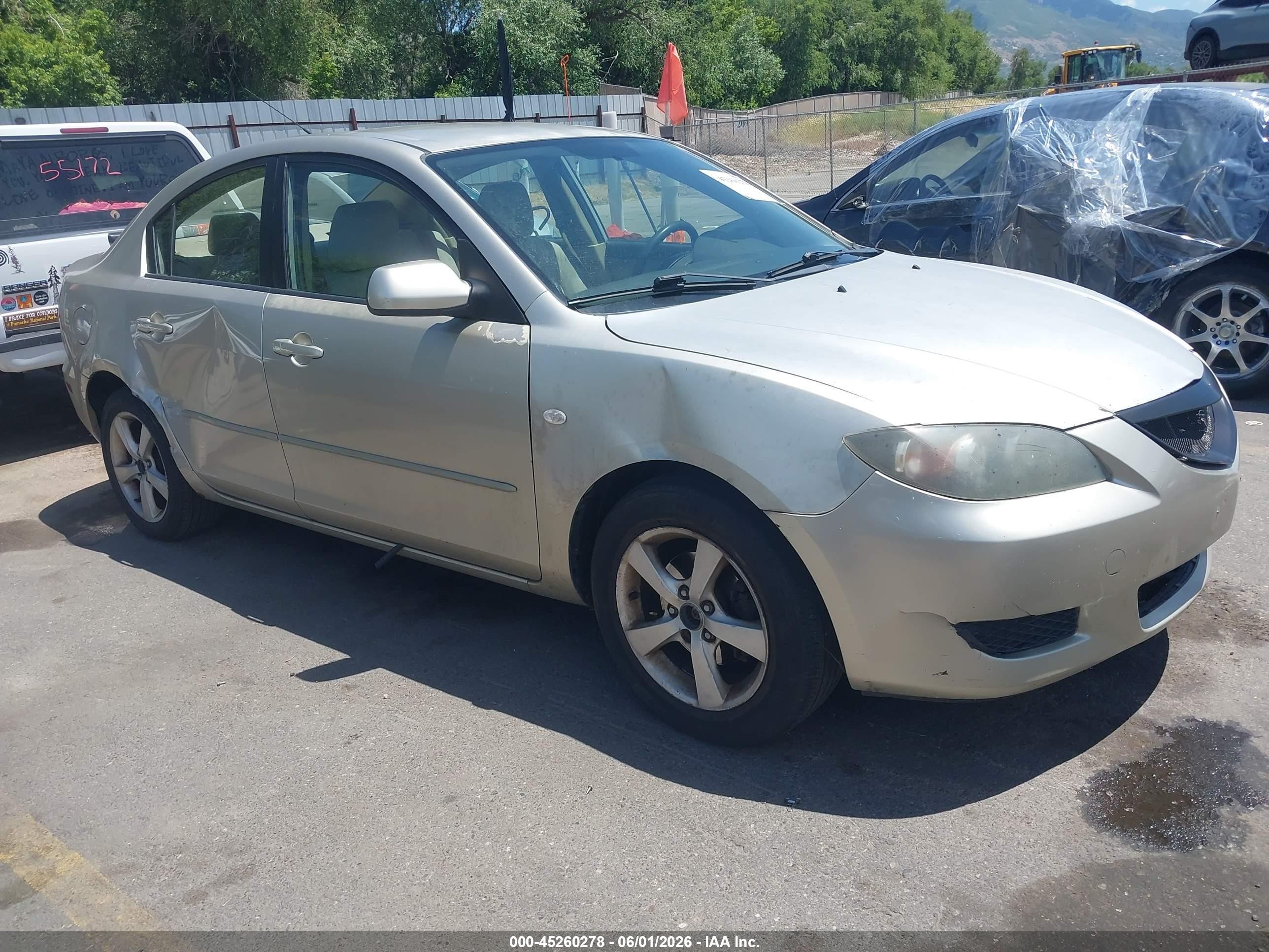 JM1BK12G361542571