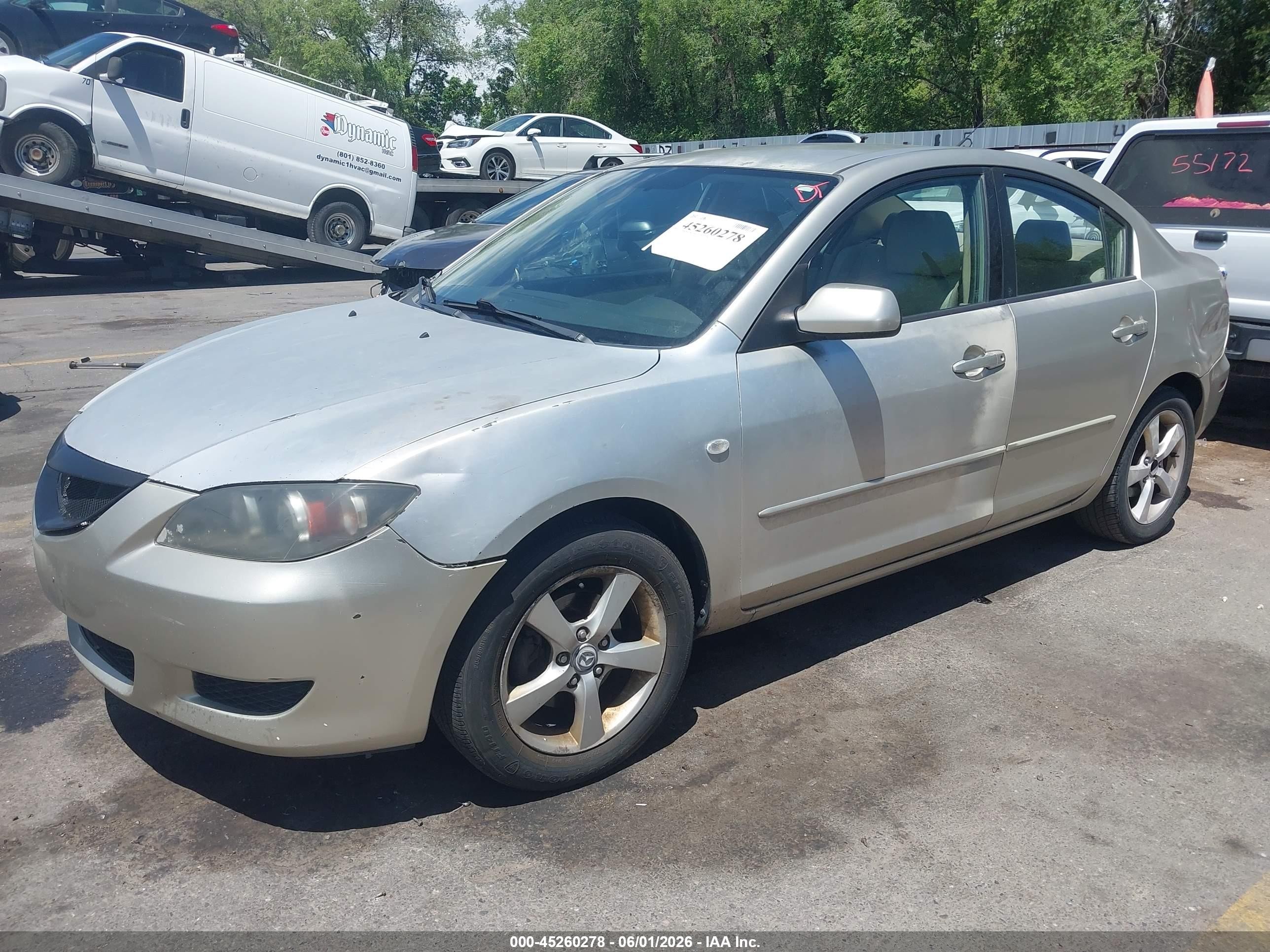 2006 Mazda Mazda3 I Gold vin: JM1BK12G361542571