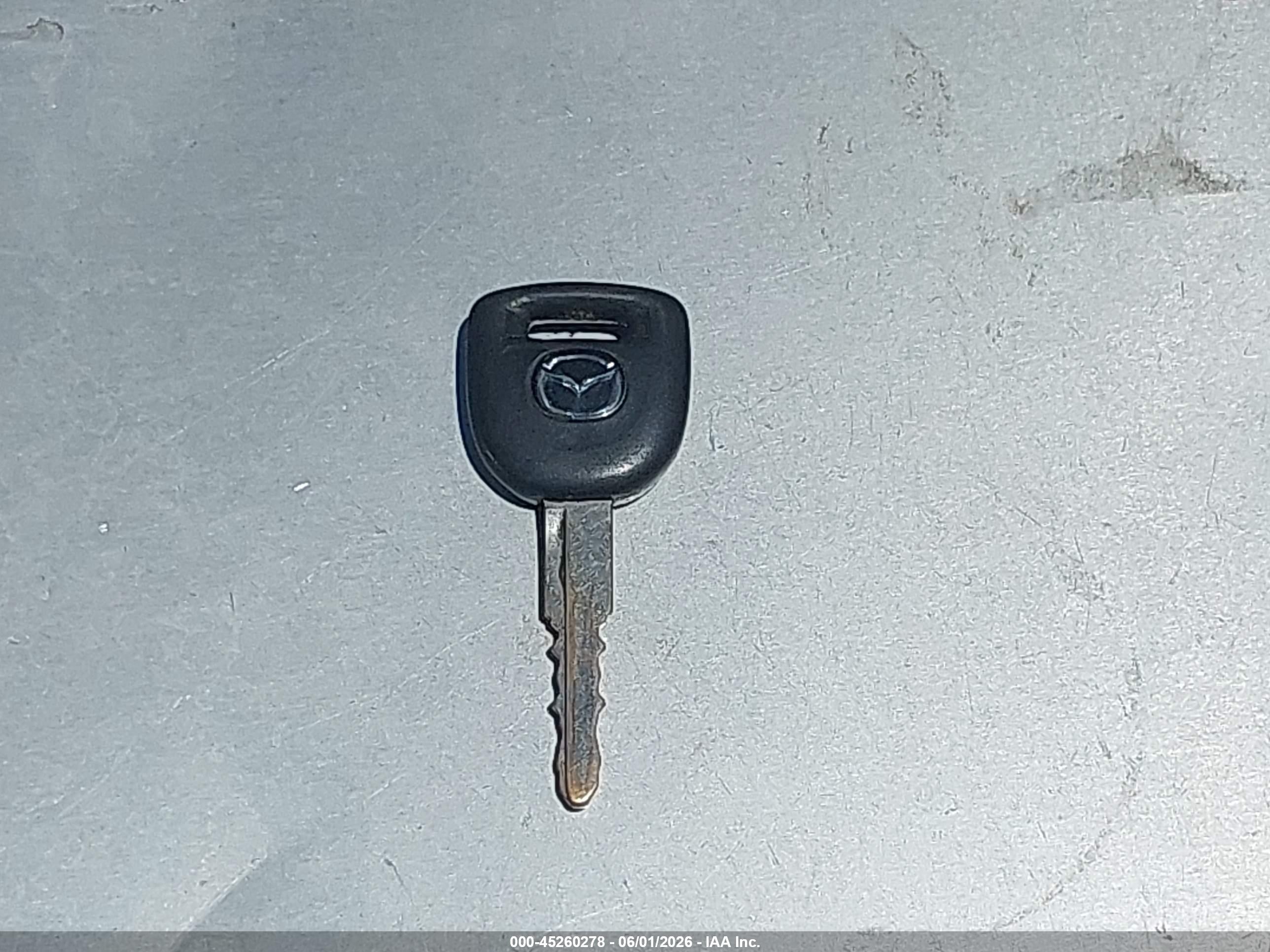 2006 Mazda Mazda3 I Gold vin: JM1BK12G361542571