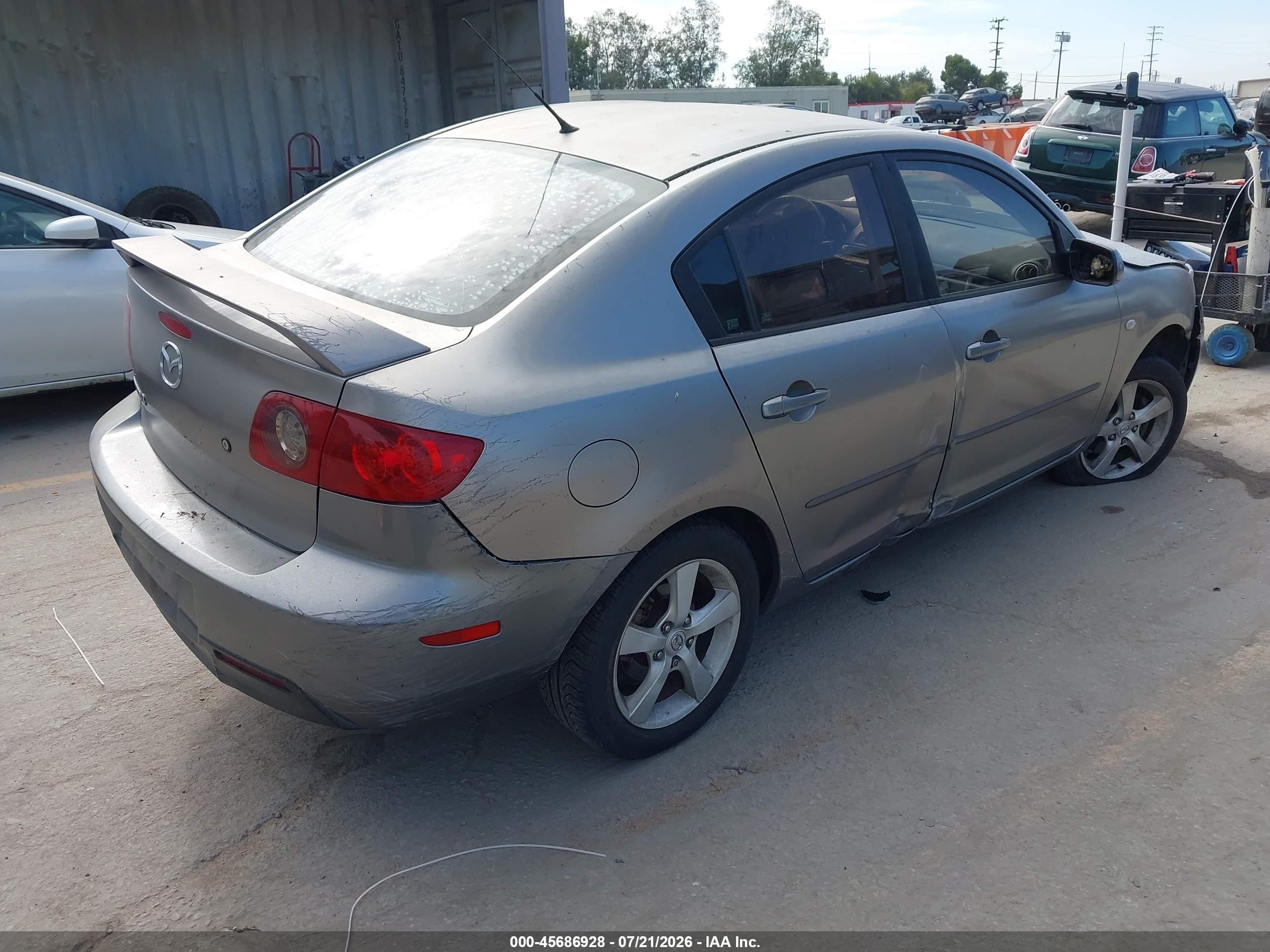 2006 Mazda Mazda3 I Touring Silver vin: JM1BK12G661401543
