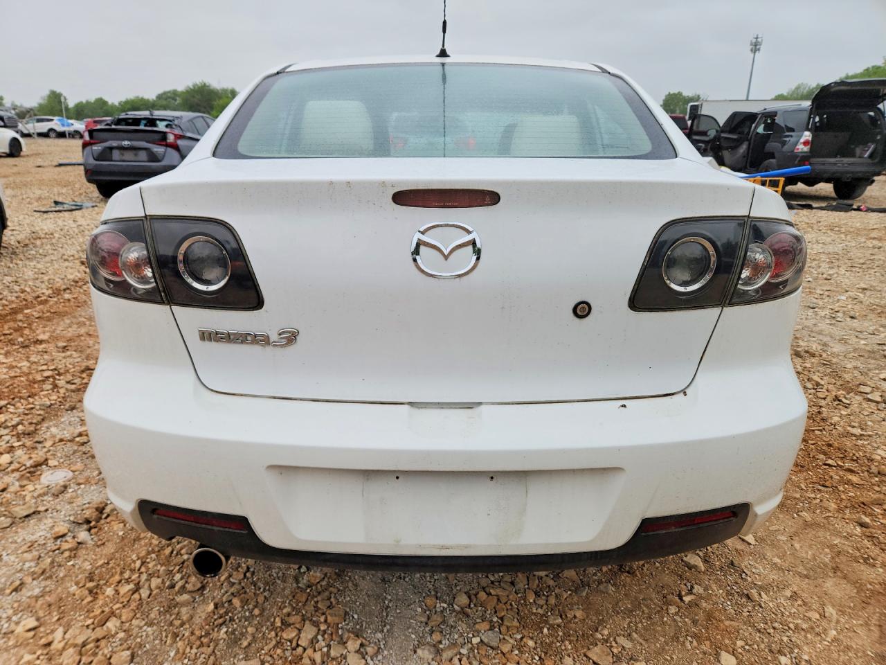 2007 Mazda 3 I White vin: JM1BK12G871724848