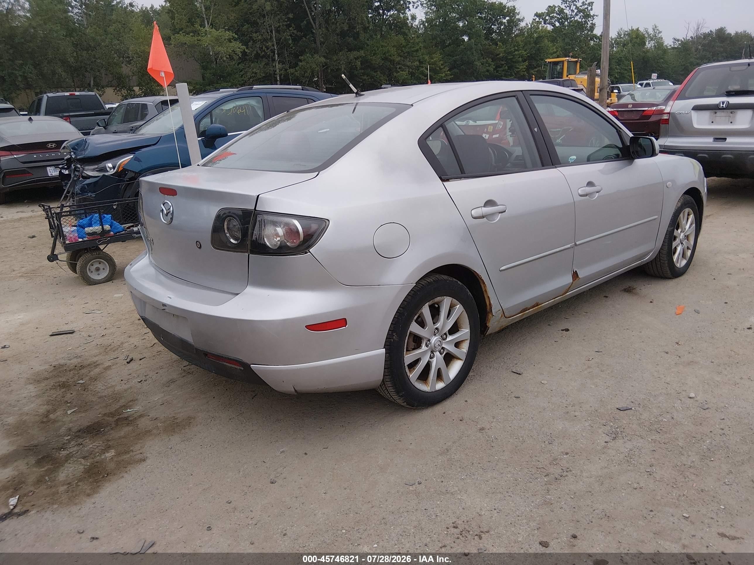 2007 Mazda Mazda3 I Silver vin: JM1BK12G971650775