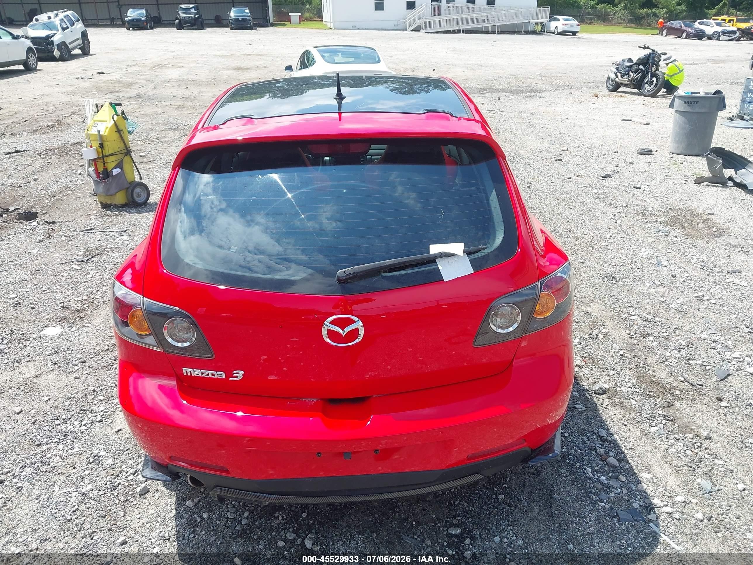 2004 Mazda Mazda3 S Красный vin: JM1BK143041114240