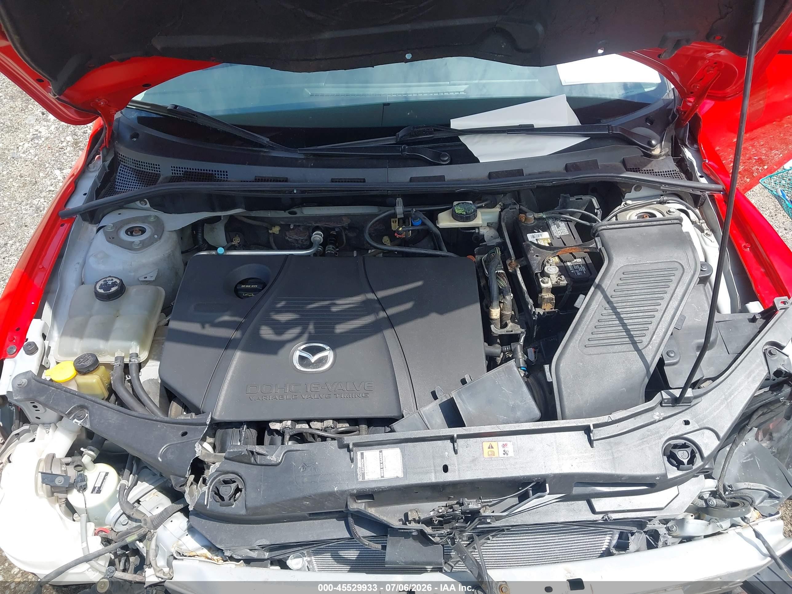 2004 Mazda Mazda3 S Красный vin: JM1BK143041114240