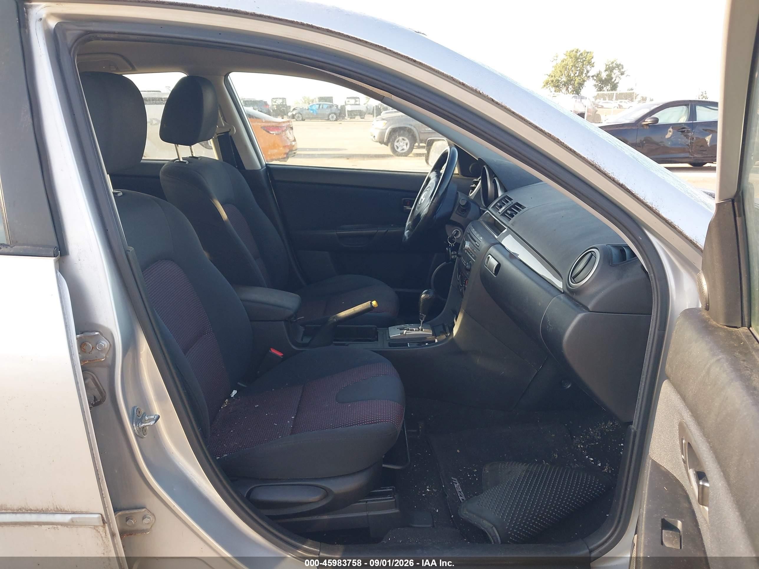 2006 Mazda Mazda3 S Silver vin: JM1BK143461478292
