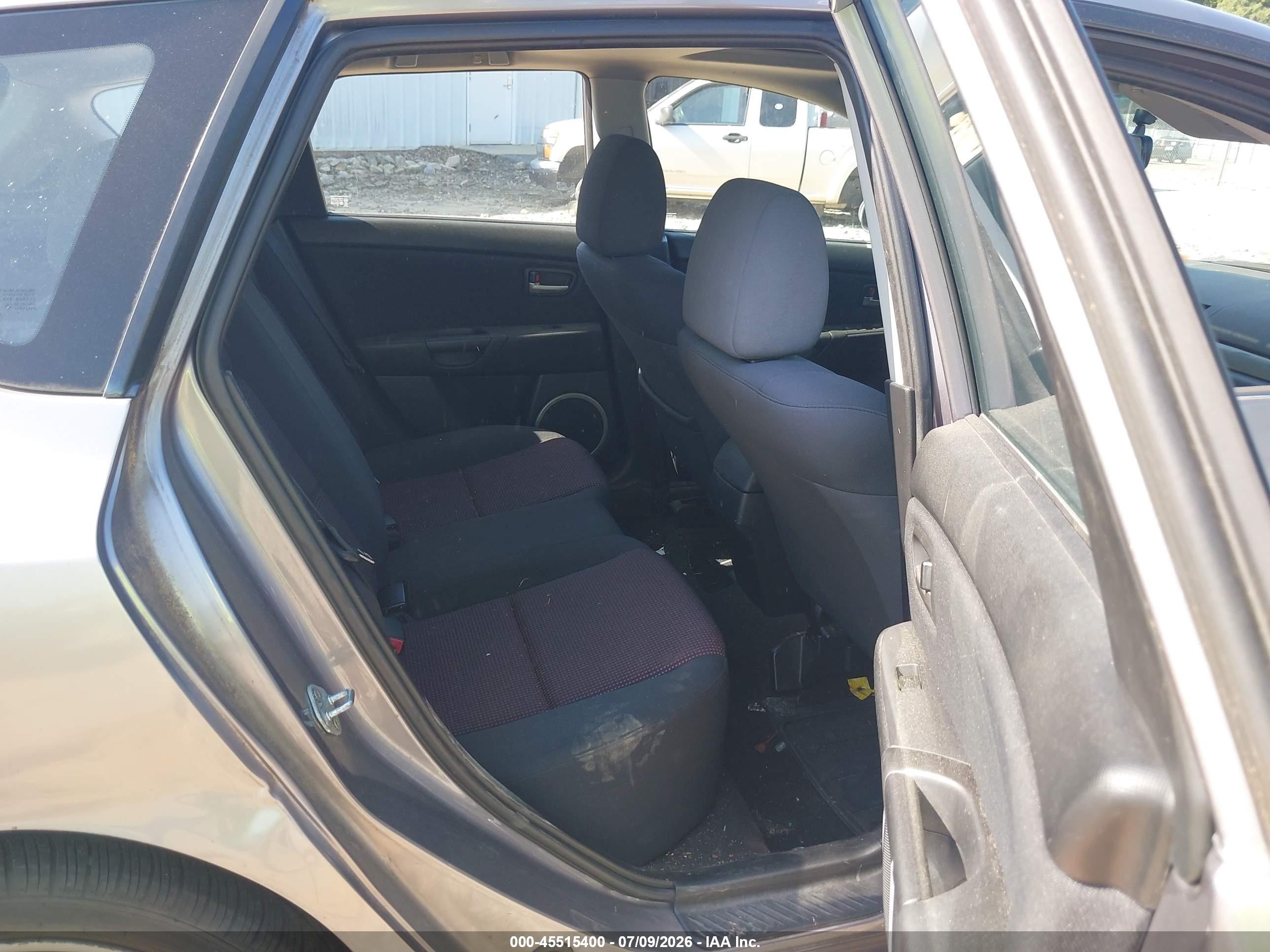 2005 Mazda Mazda3 S Gray vin: JM1BK143651332880
