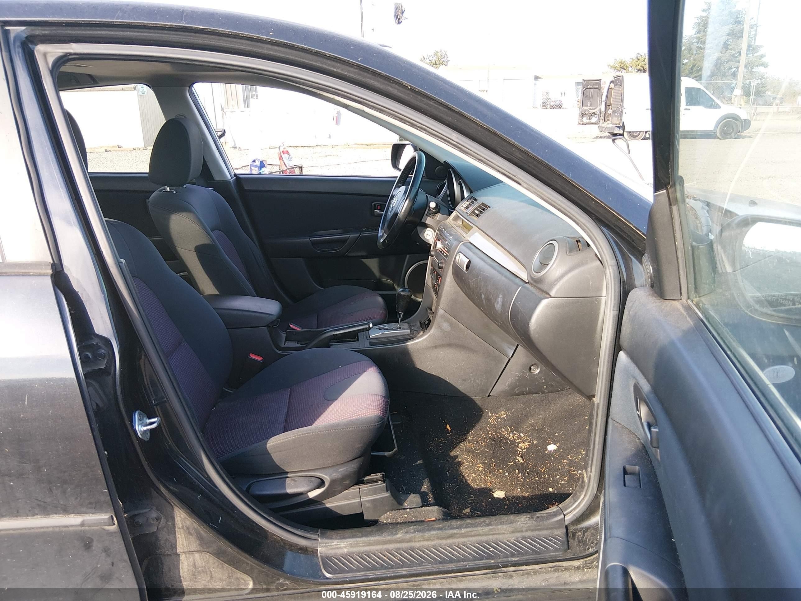 2006 Mazda Mazda3 S Black vin: JM1BK144X61473557