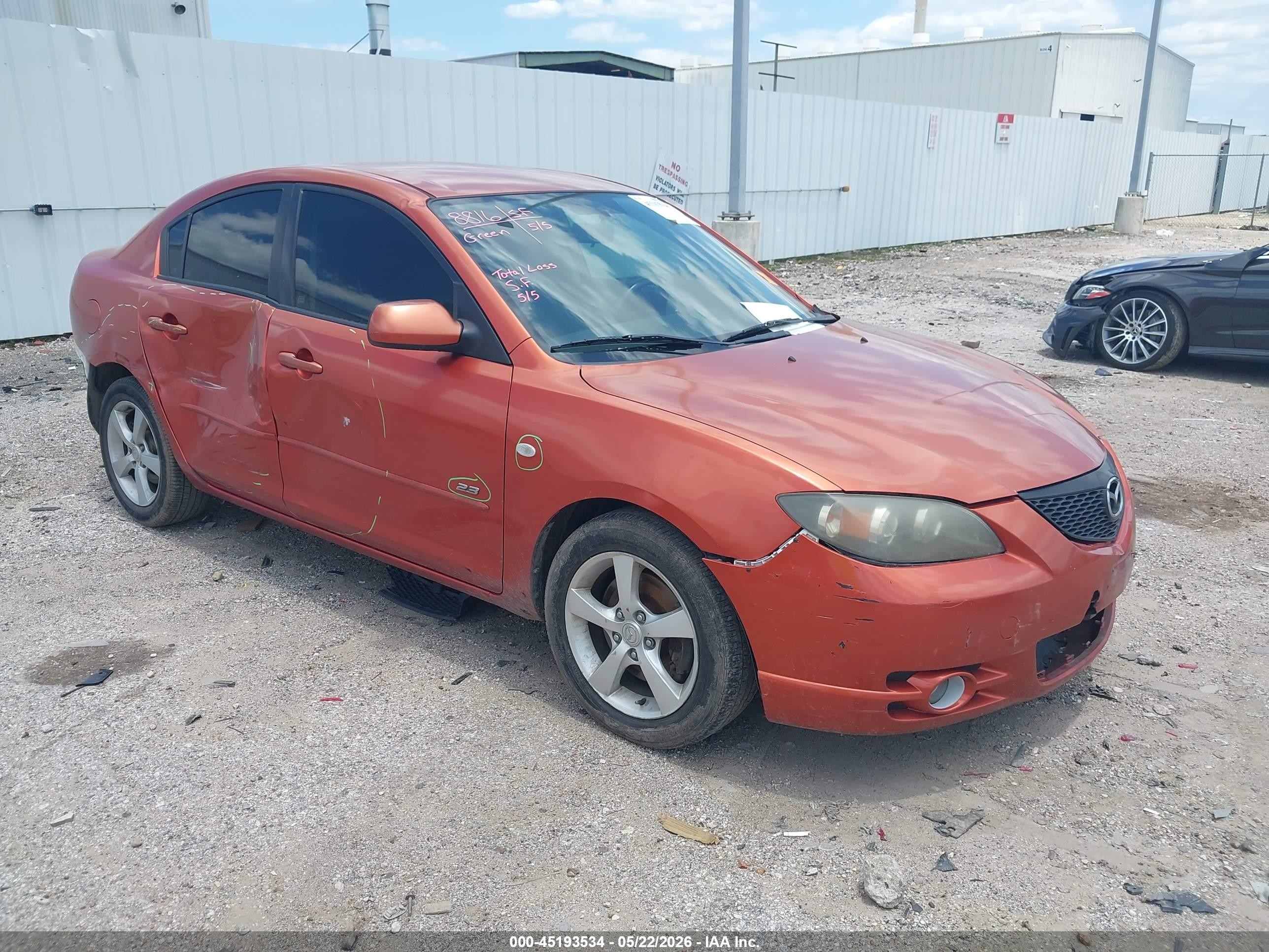 2004 Mazda Mazda3 S Orange vin: JM1BK323041162948