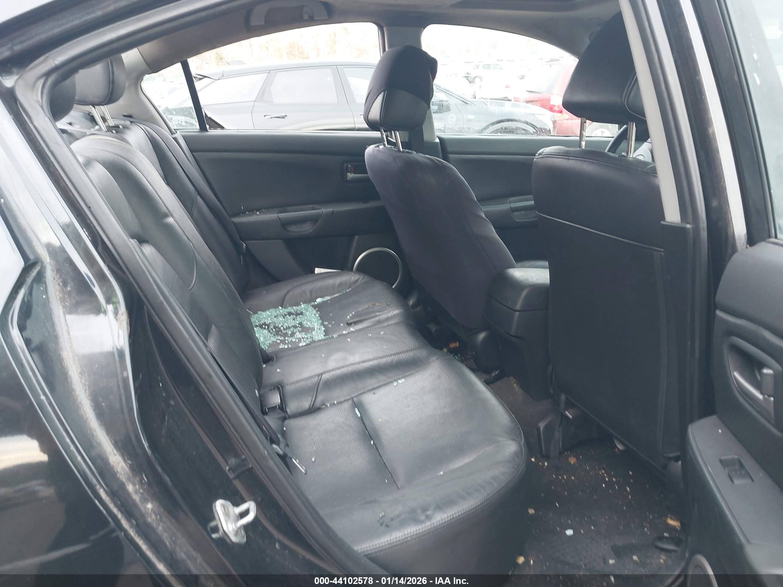 2004 Mazda Mazda3 S Black vin: JM1BK323041216958