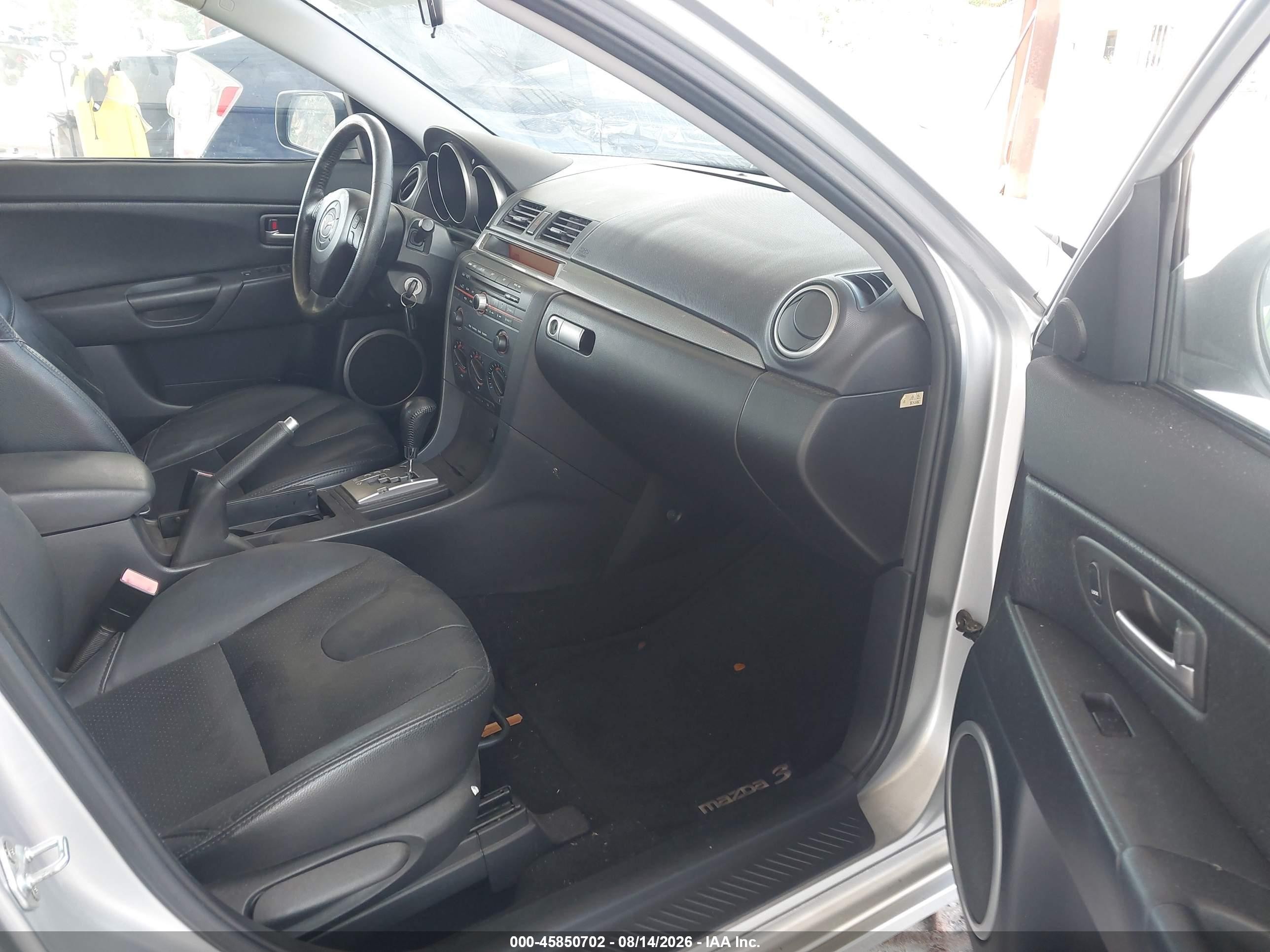 2005 Mazda Mazda3 S Silver vin: JM1BK323151238680