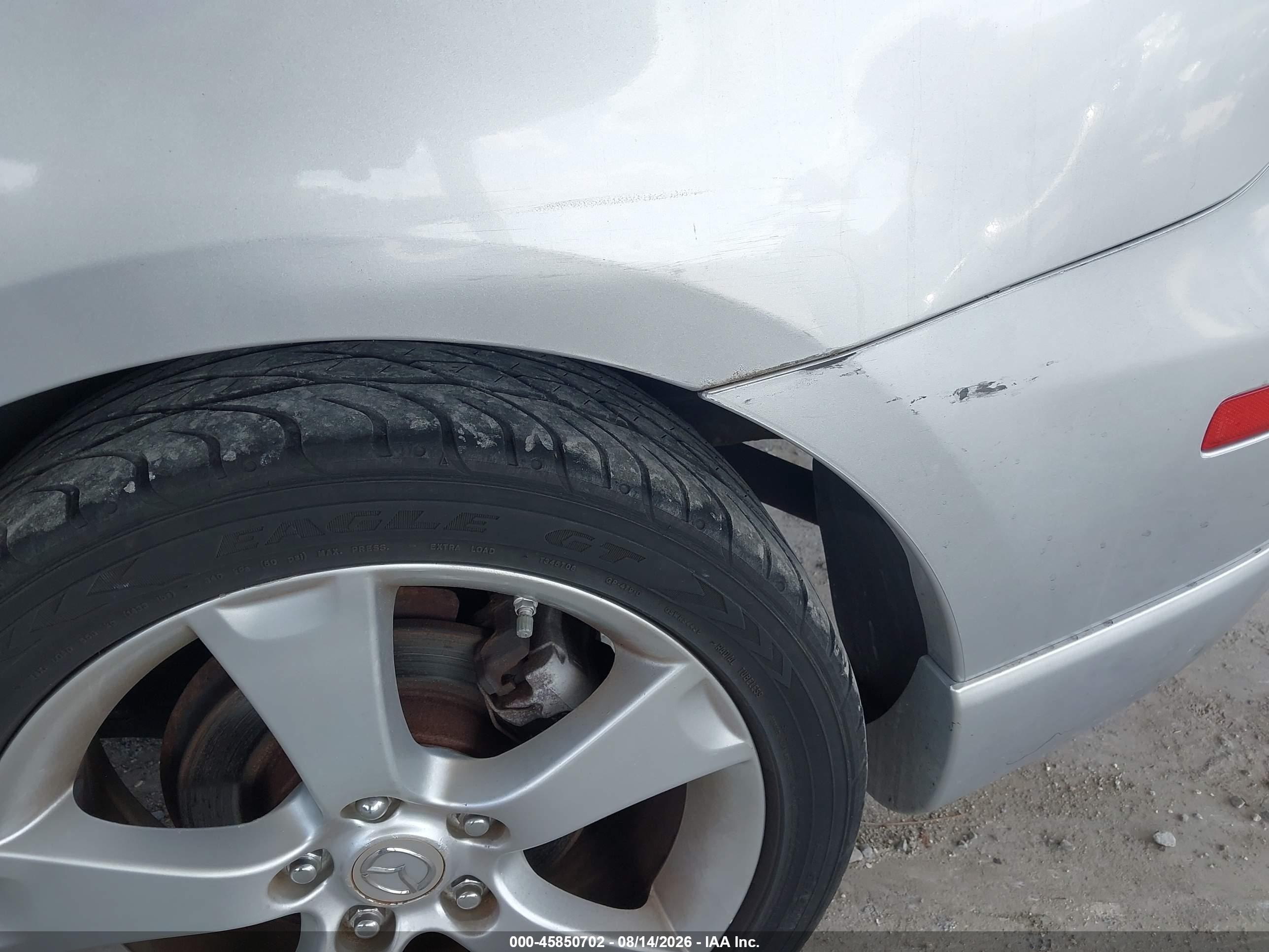 2005 Mazda Mazda3 S Silver vin: JM1BK323151238680