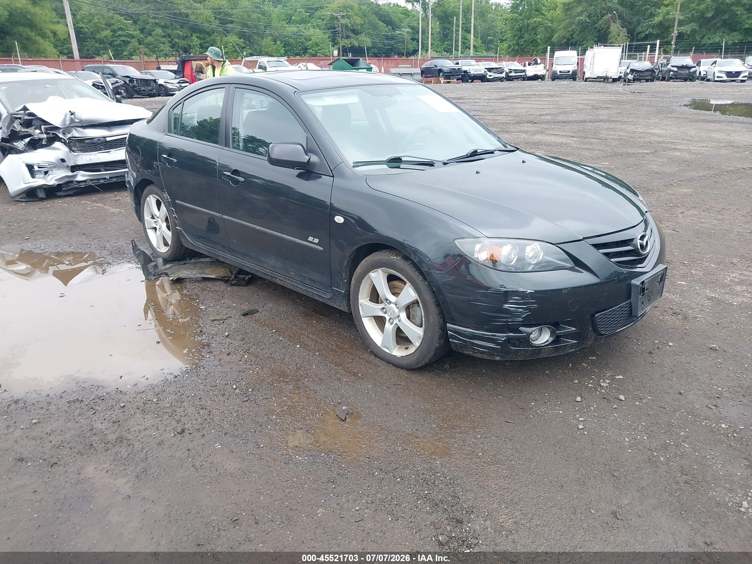2005 Mazda Mazda3 S Black vin: JM1BK323251218812
