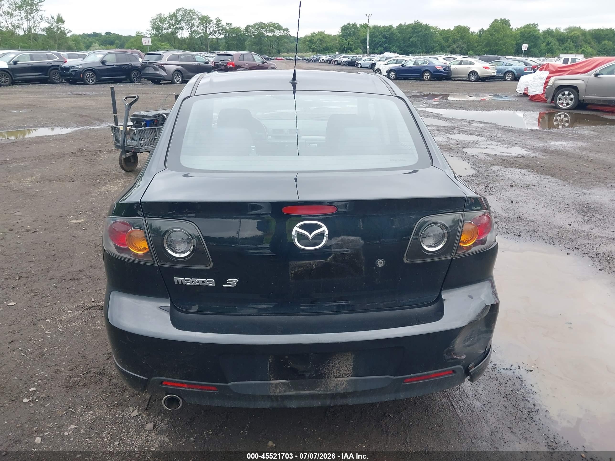 2005 Mazda Mazda3 S Black vin: JM1BK323251218812