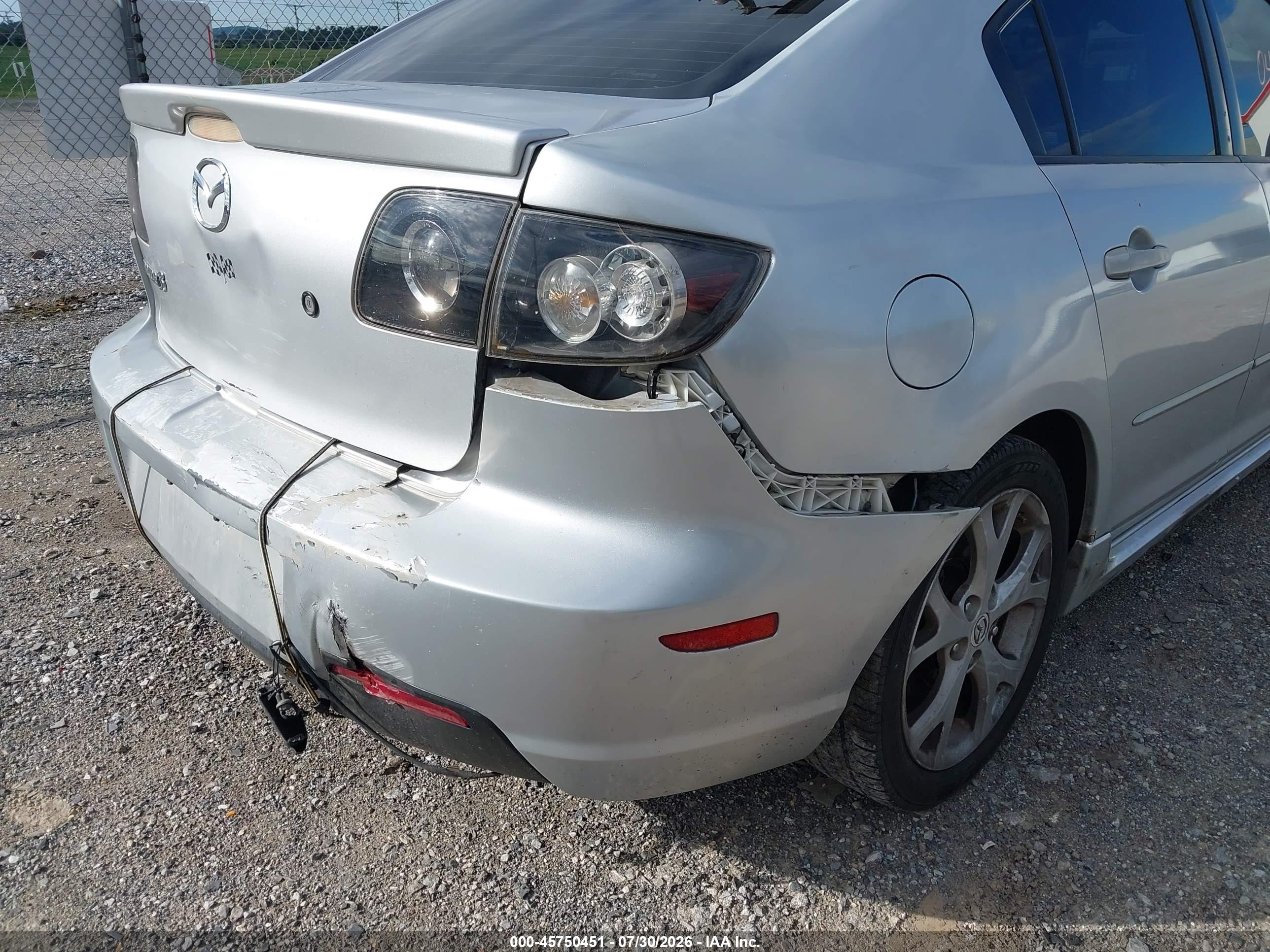 2007 Mazda Mazda3 S Grand Touring Silver vin: JM1BK323271703468
