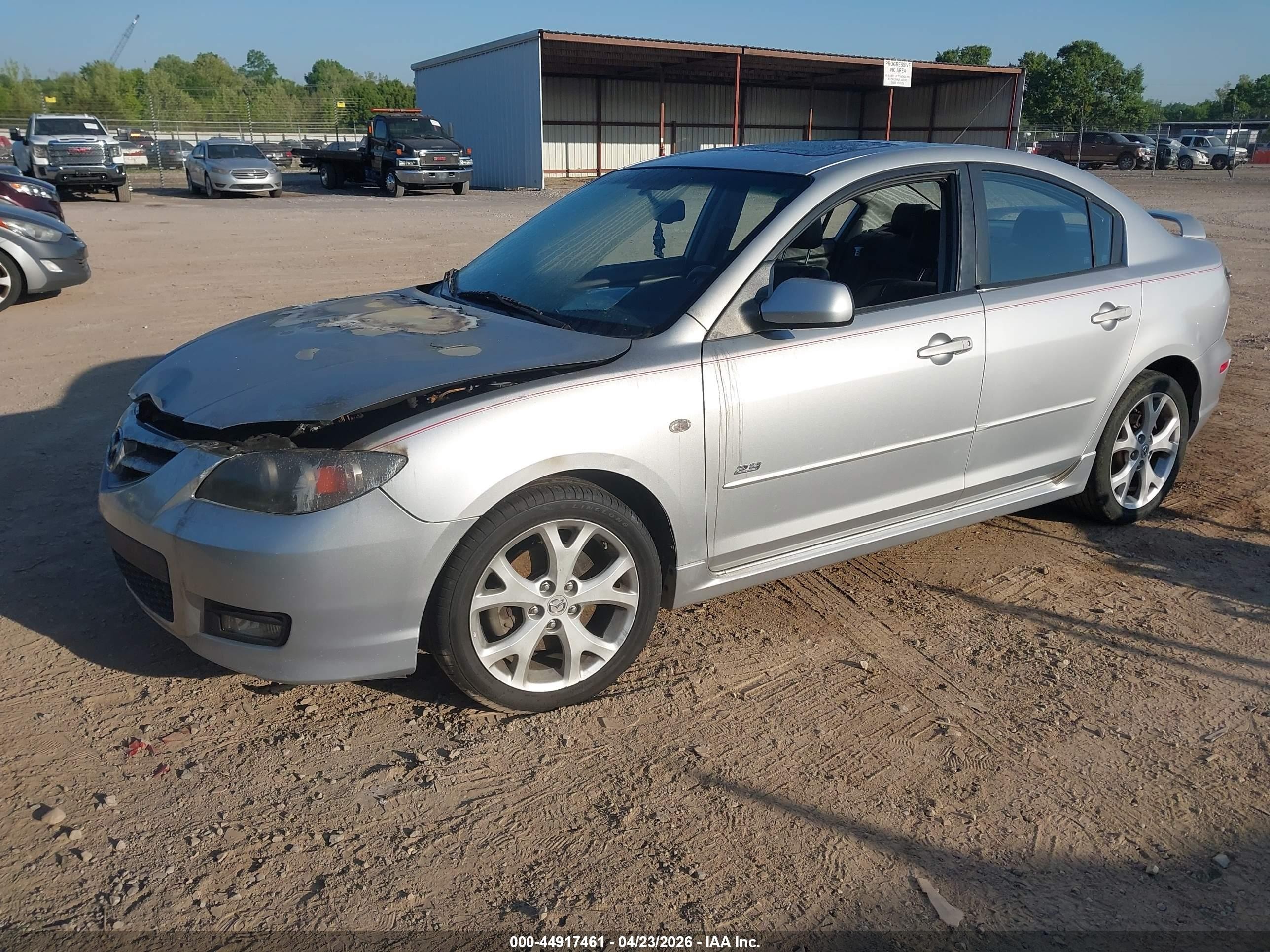 2007 Mazda Mazda3 S Grand Touring Silver vin: JM1BK323371653986