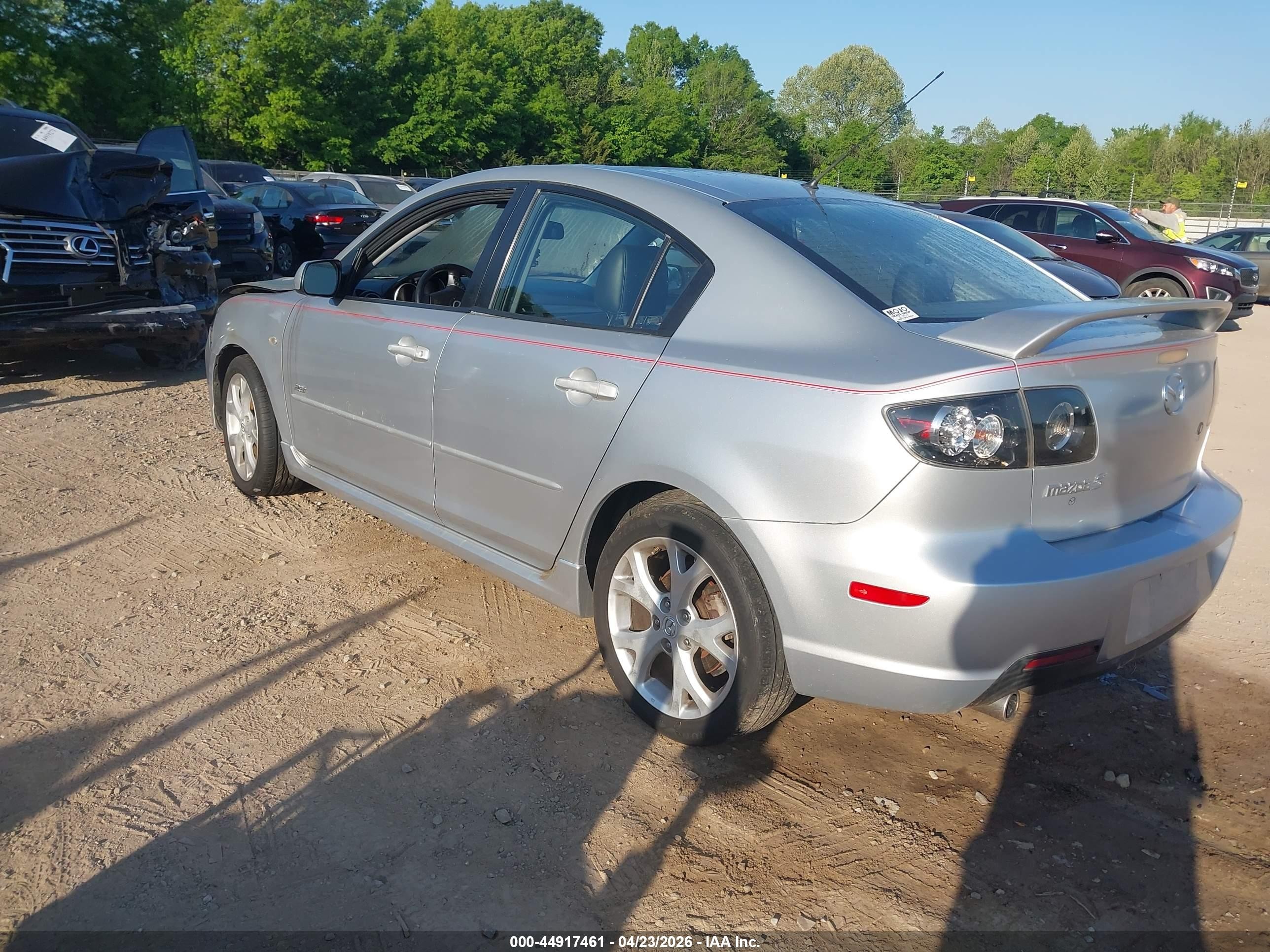 2007 Mazda Mazda3 S Grand Touring Silver vin: JM1BK323371653986