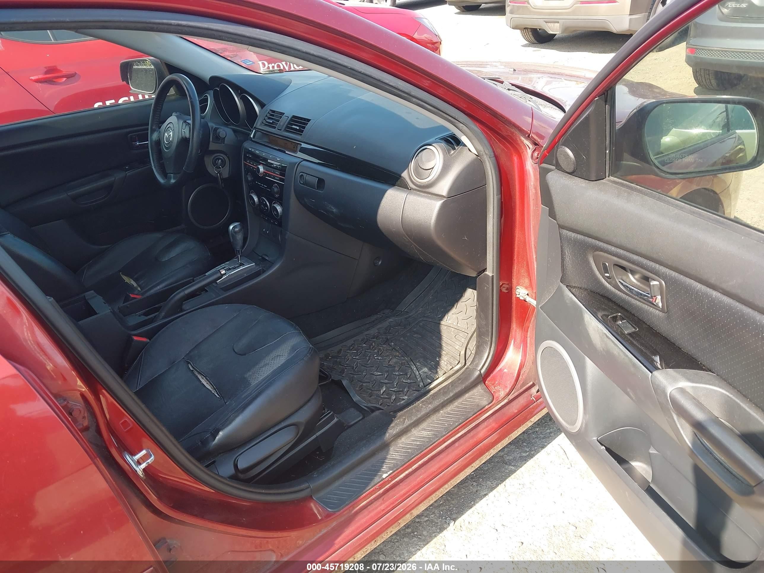 2008 Mazda Mazda3 S Grand Touring Красный vin: JM1BK323381150895