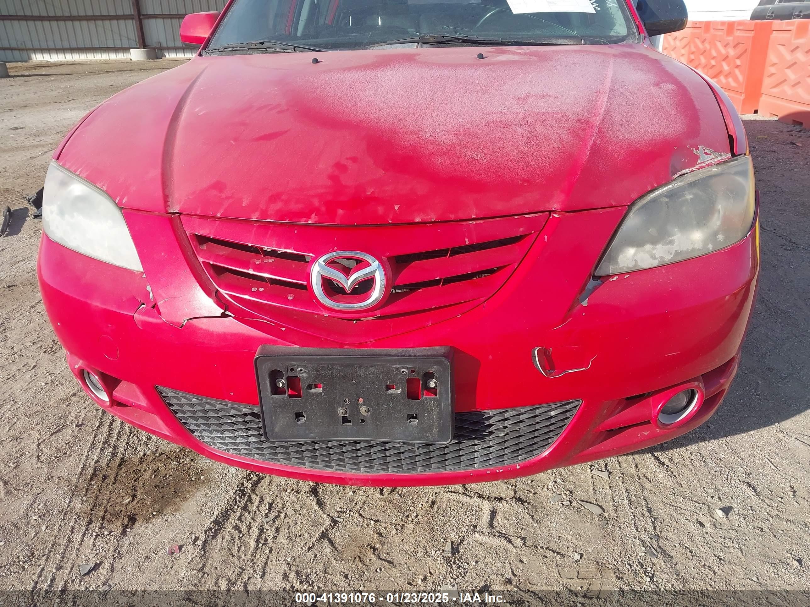 2006 Mazda Mazda3 S Grand Touring Red vin: JM1BK323461459546