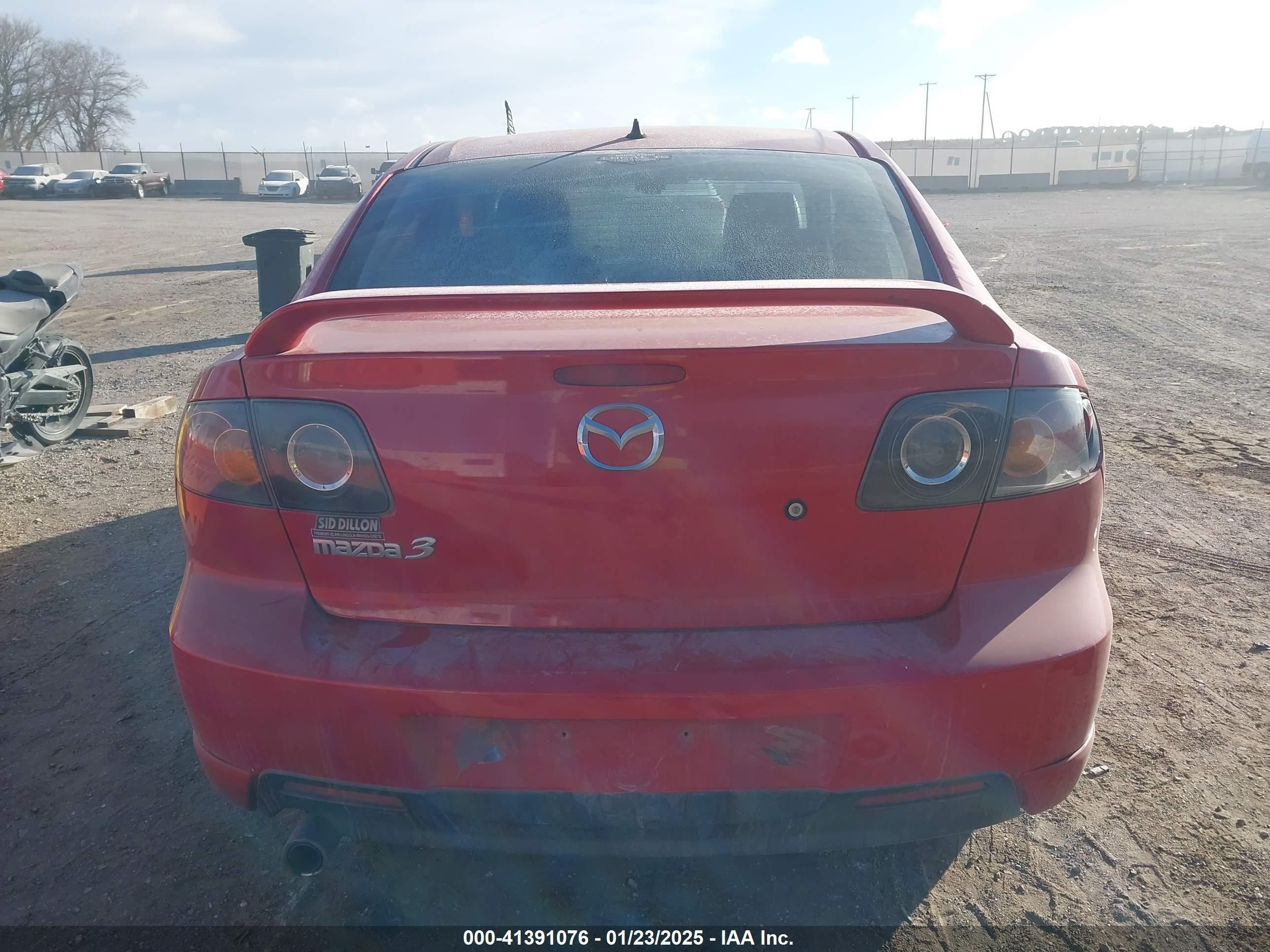 2006 Mazda Mazda3 S Grand Touring Red vin: JM1BK323461459546