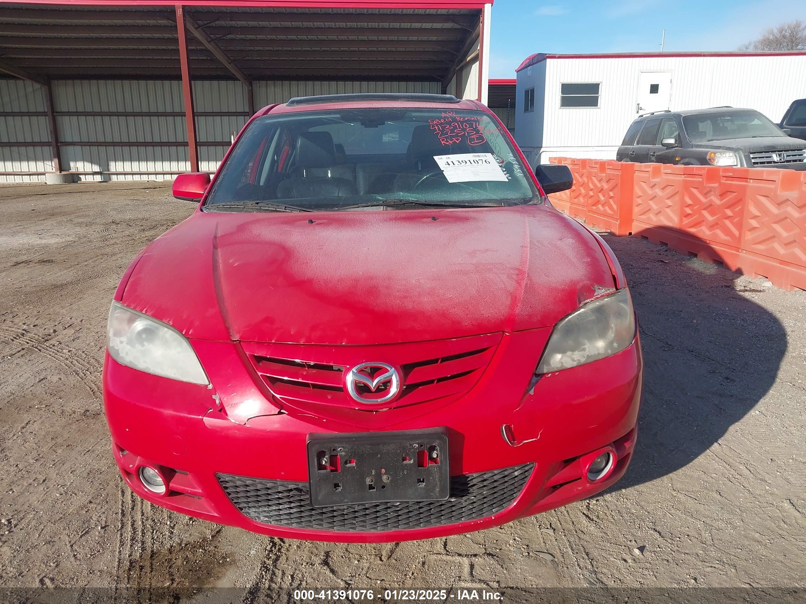 2006 Mazda Mazda3 S Grand Touring Red vin: JM1BK323461459546