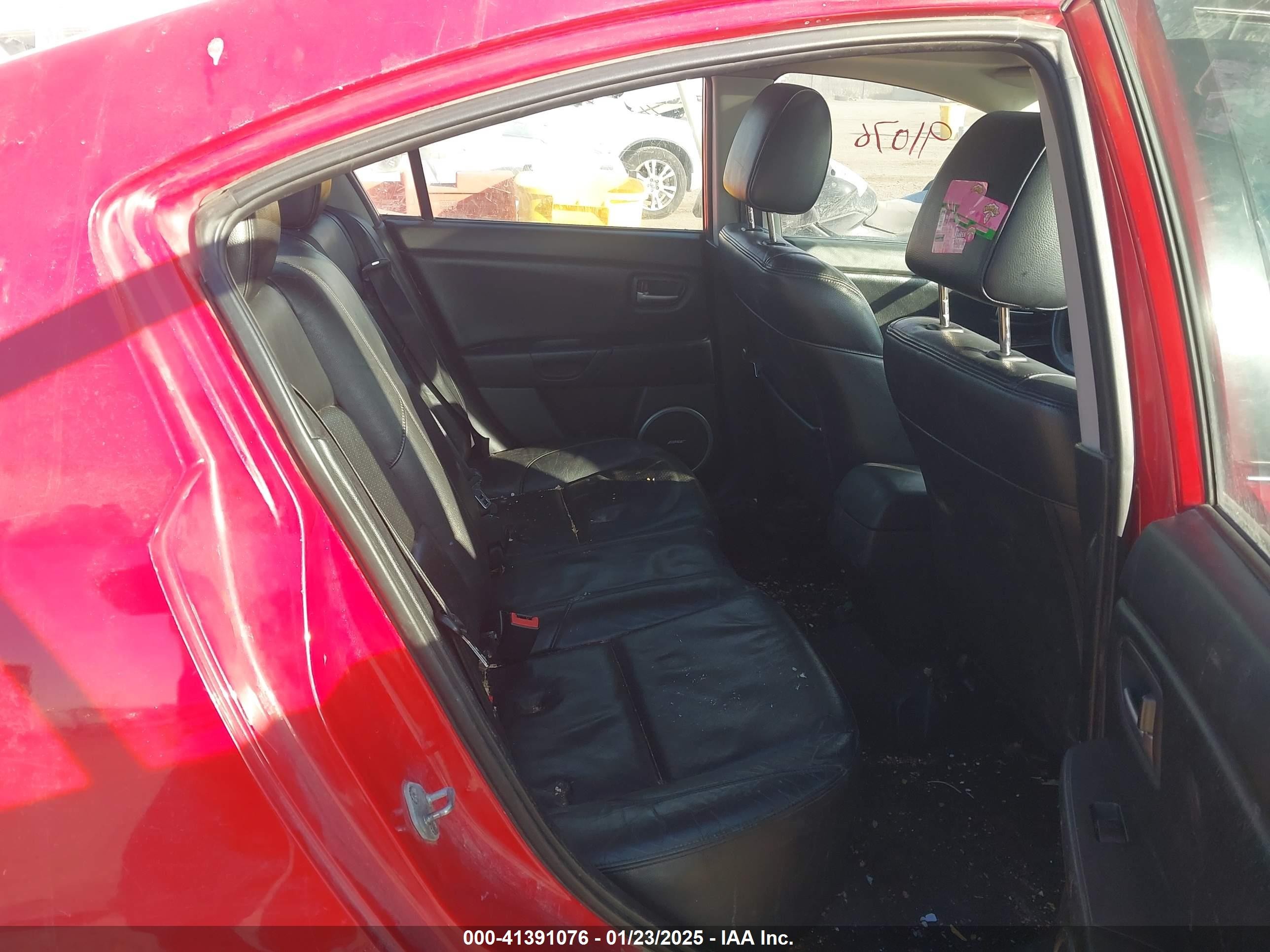 2006 Mazda Mazda3 S Grand Touring Red vin: JM1BK323461459546